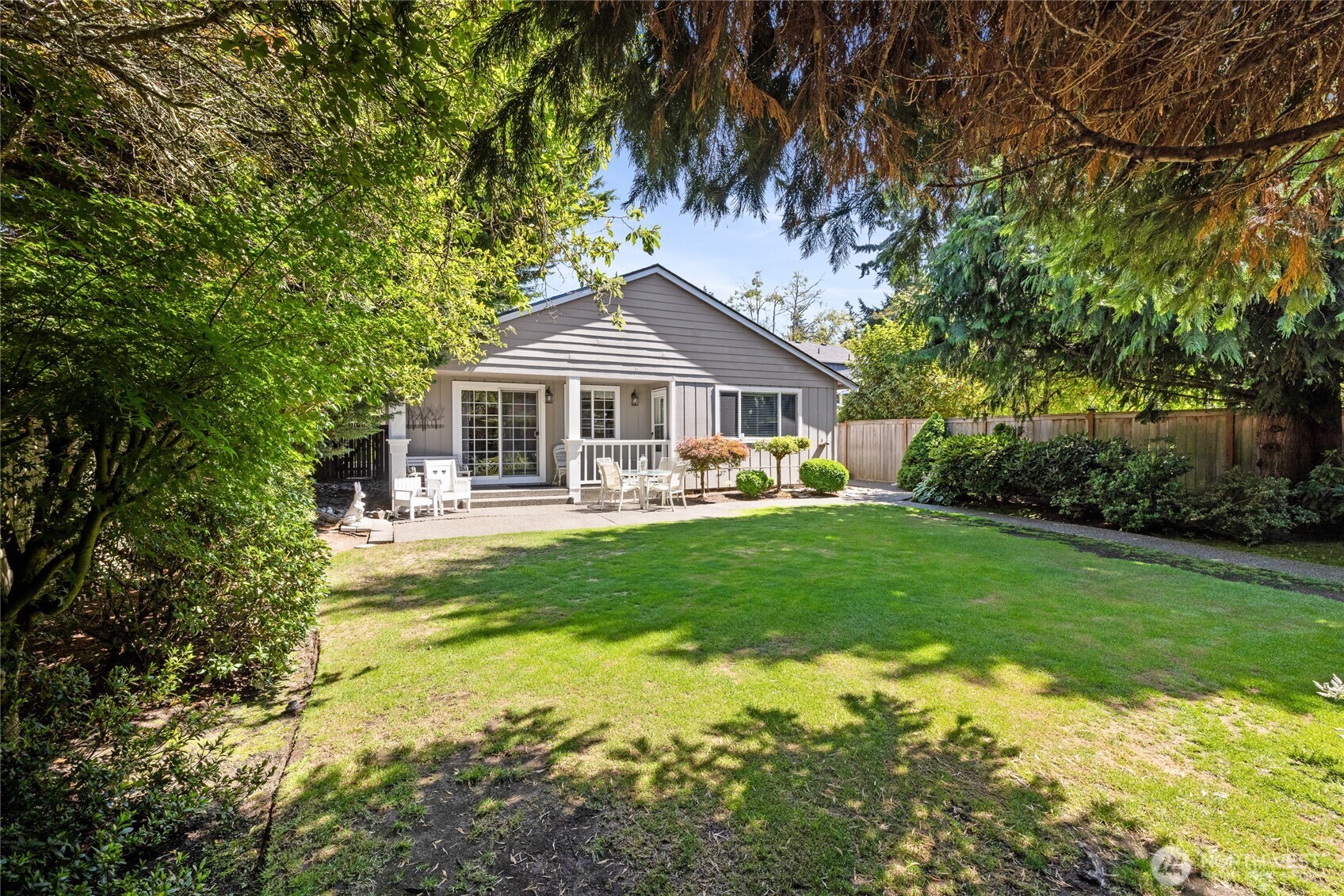 2208 N Villard Street Property Photo 34