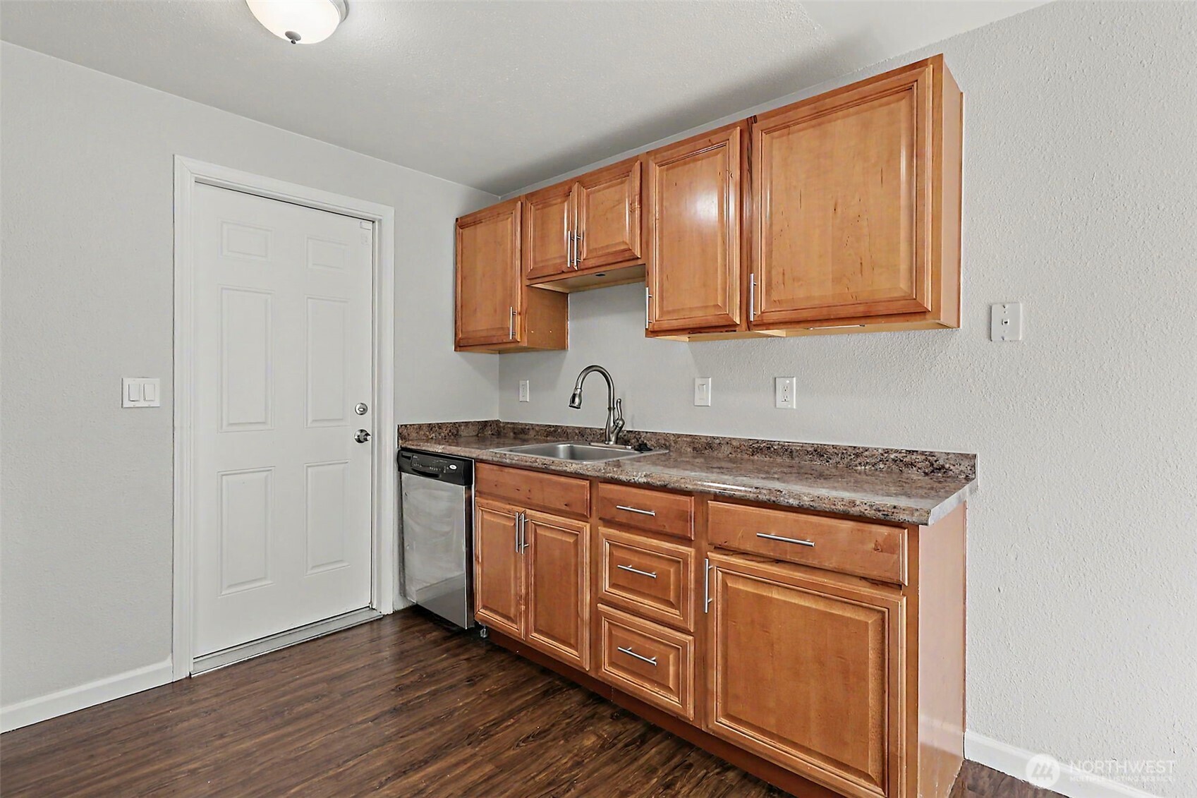 33020 22nd Place Property Photo 10