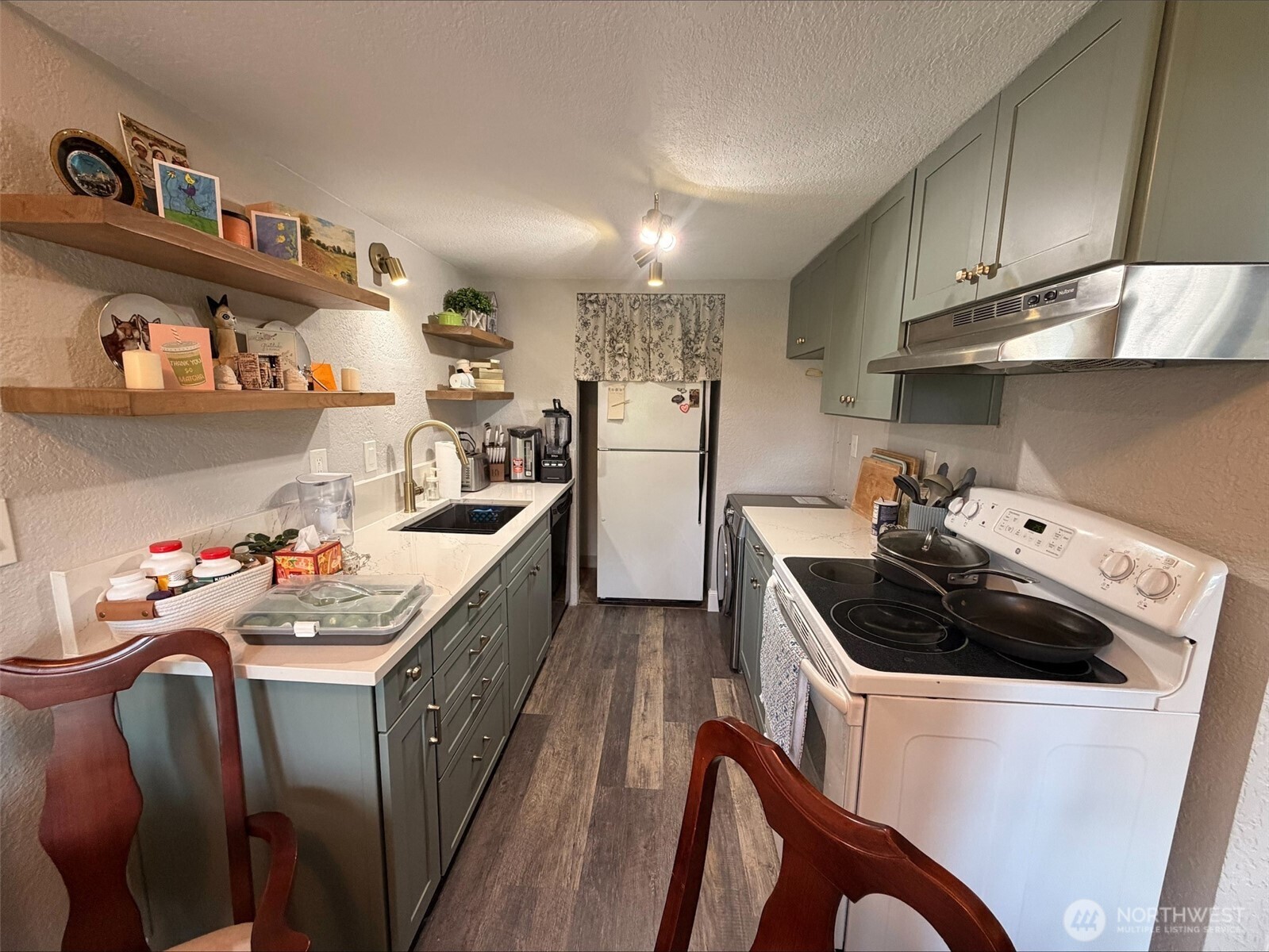 6722 112th Avenue 8b Property Photo 8