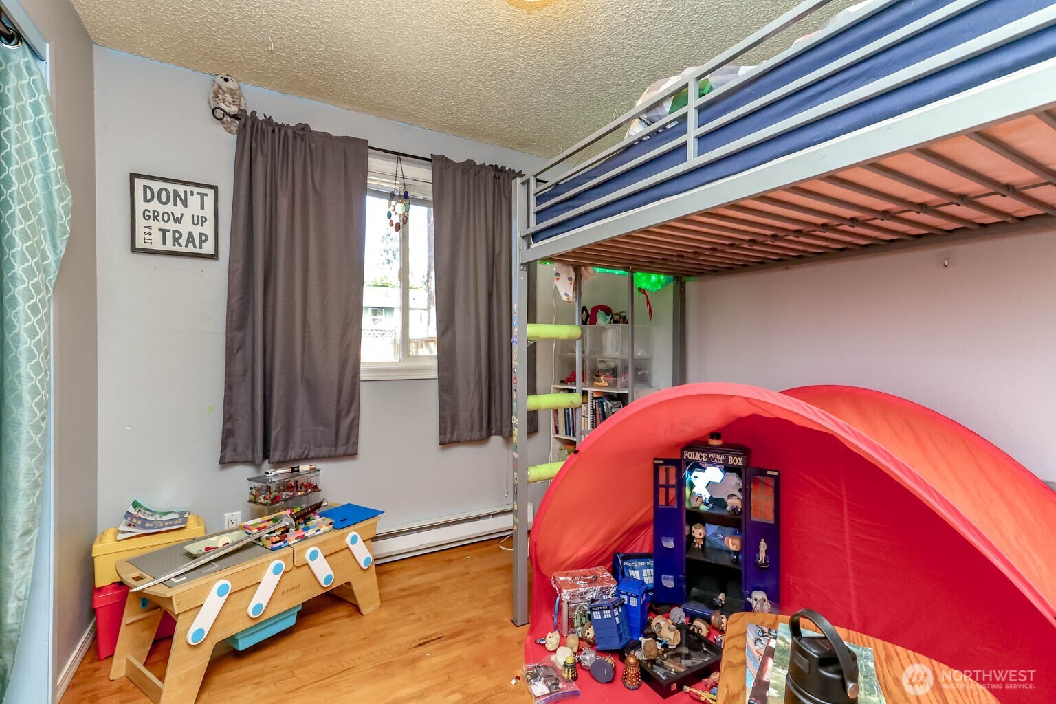 7001 148th Street Property Photo 17