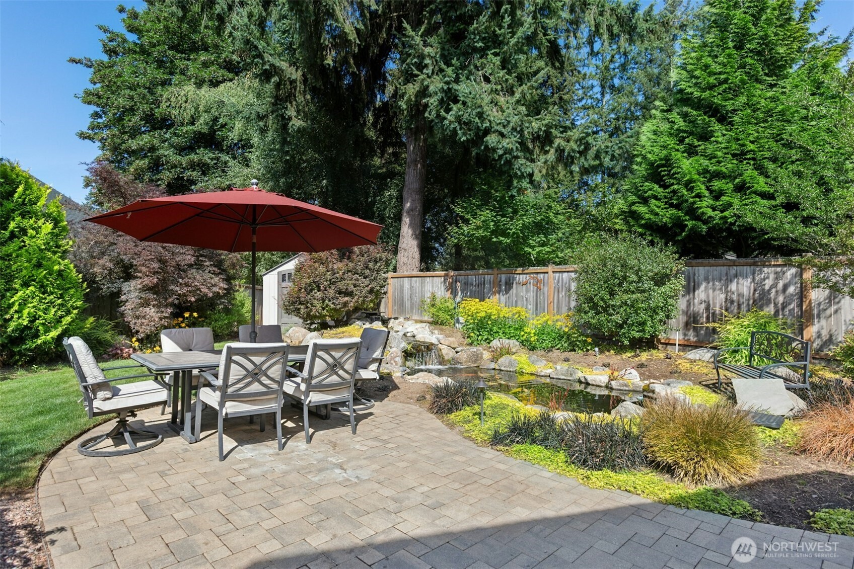 19561 143rd Place Property Photo 33
