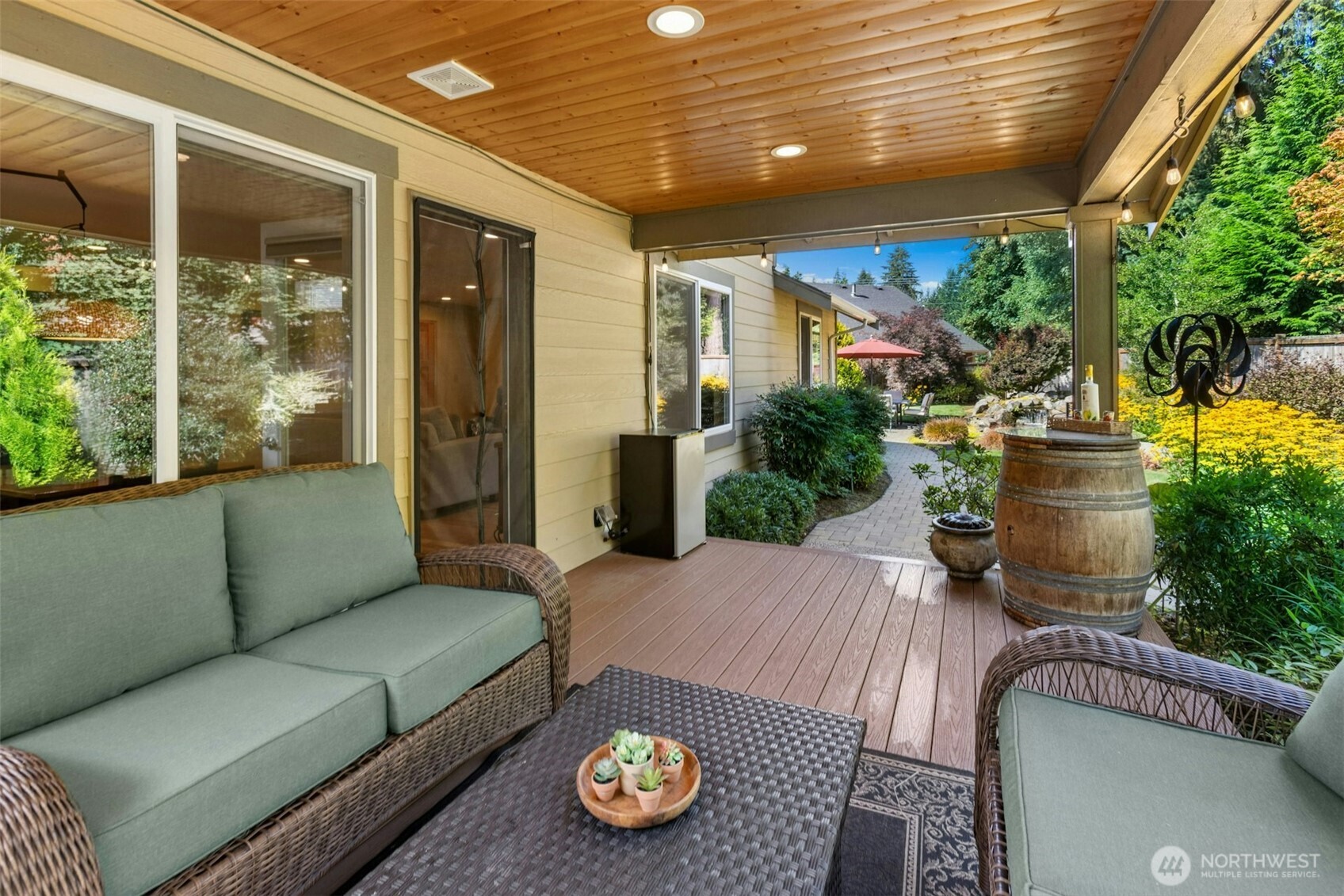 19561 143rd Place Property Photo 39