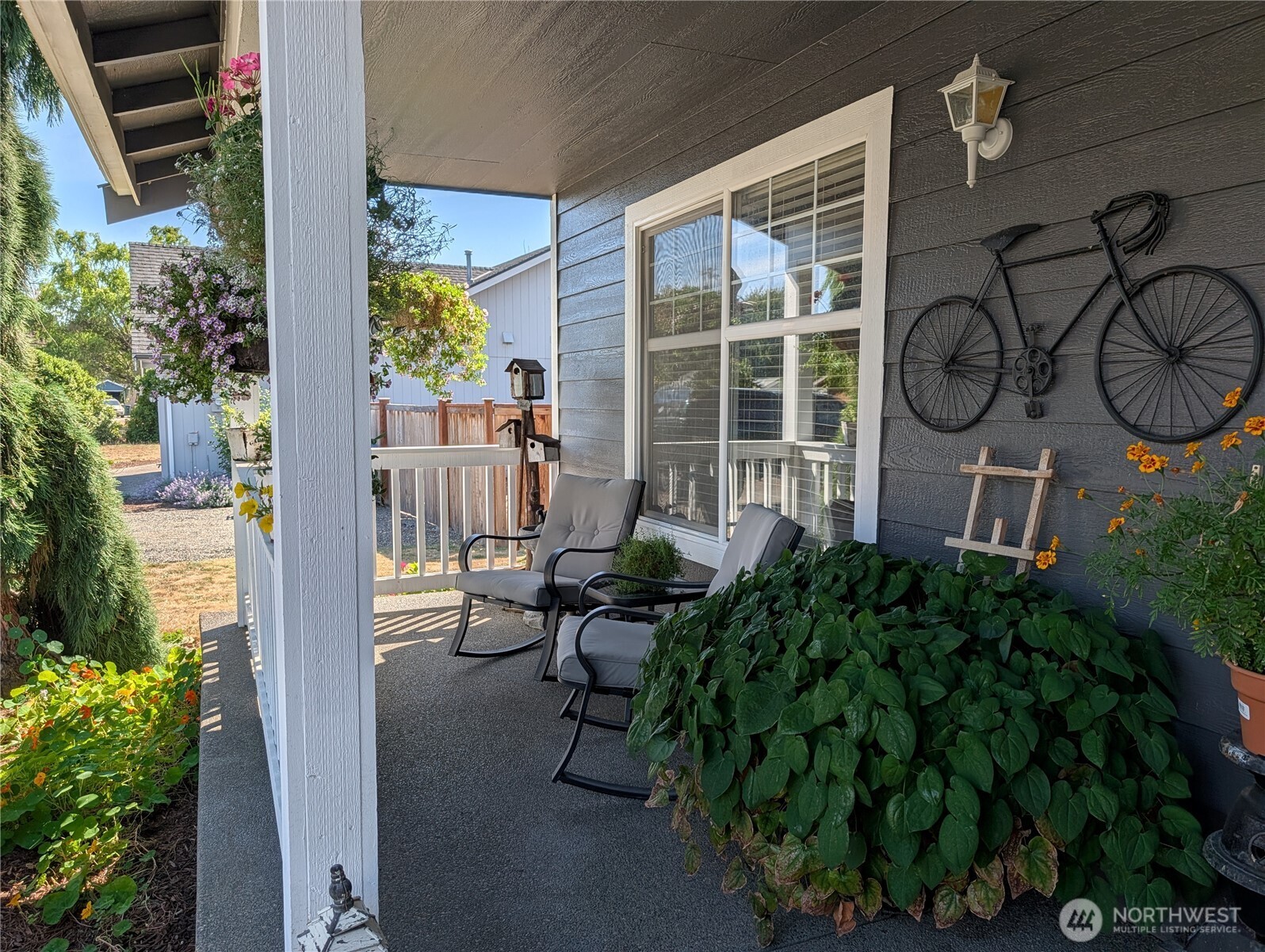 1316 19th Street Pl Property Photo 6