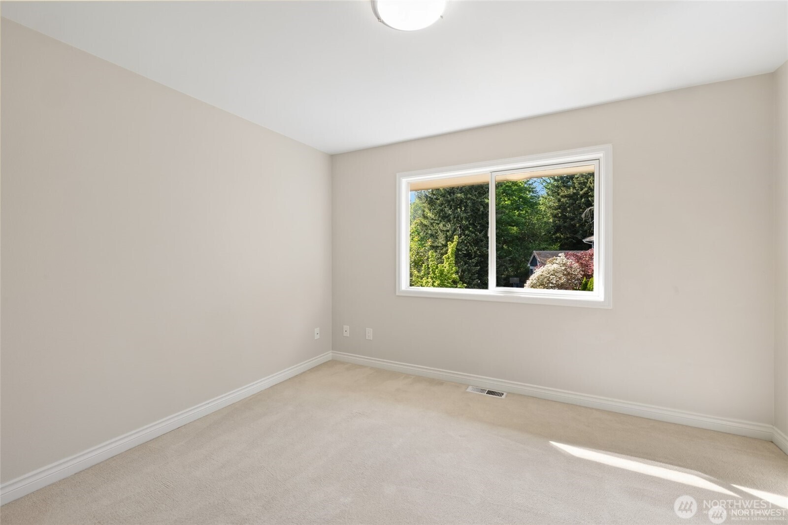 8144 W Mercer Way Property Photo 26