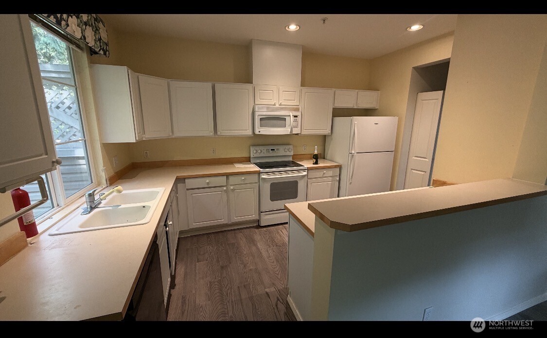 5329 236th Place #26-1 Property Photo 3