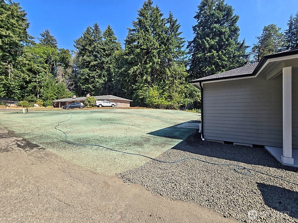 4502 Ridgewood Court Property Photo 7