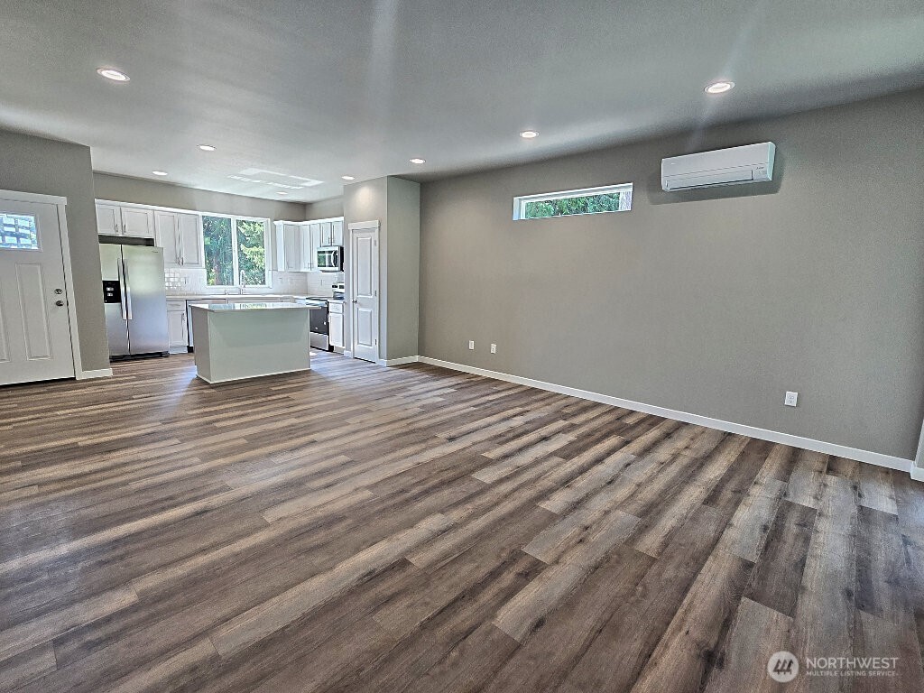 4502 Ridgewood Court Property Photo 10