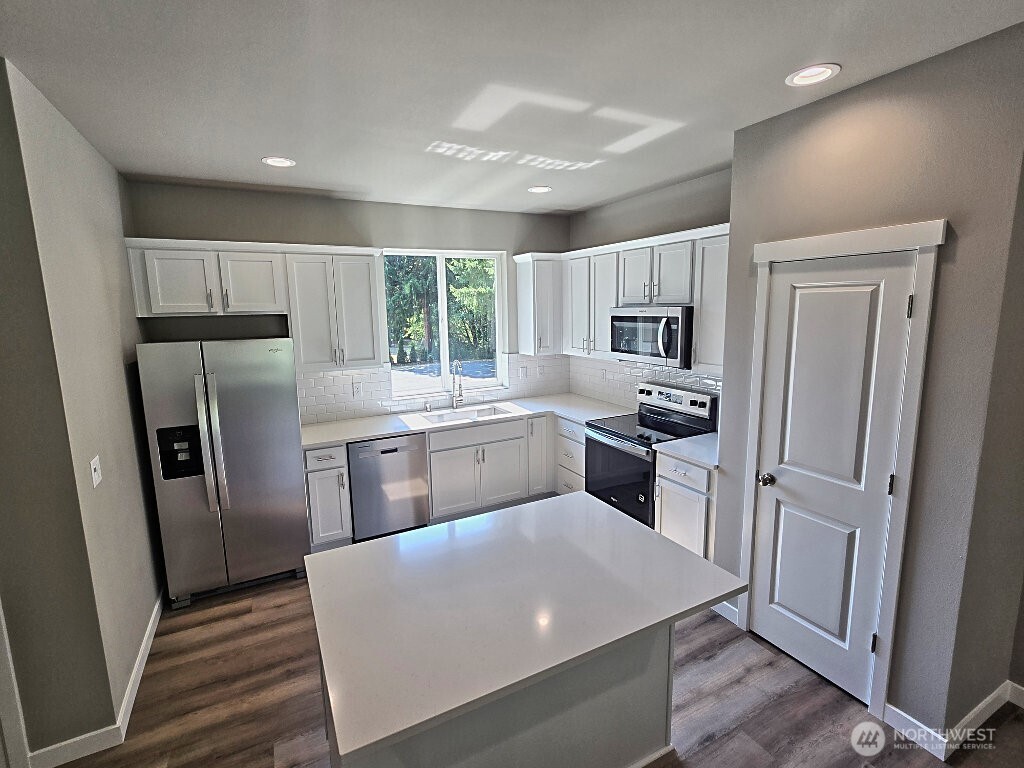4502 Ridgewood Court Property Photo 11
