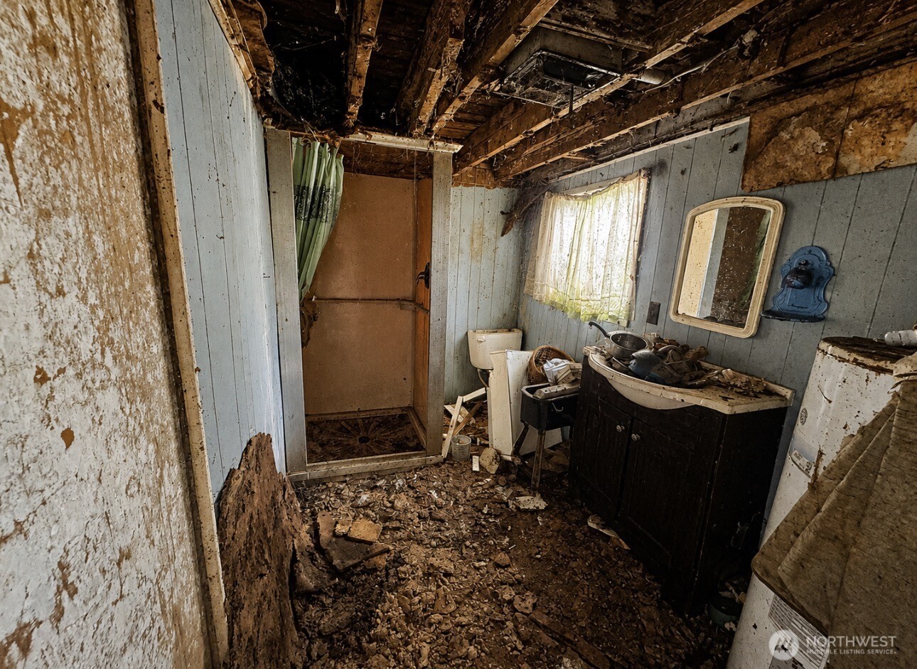 27302 W Street Property Photo 10