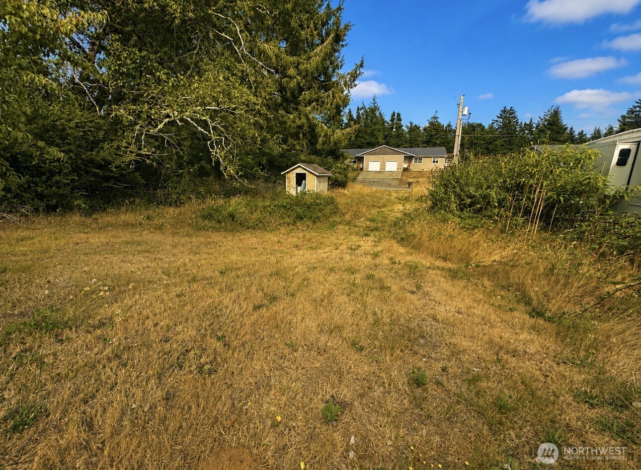 27302 W Street Property Photo 19