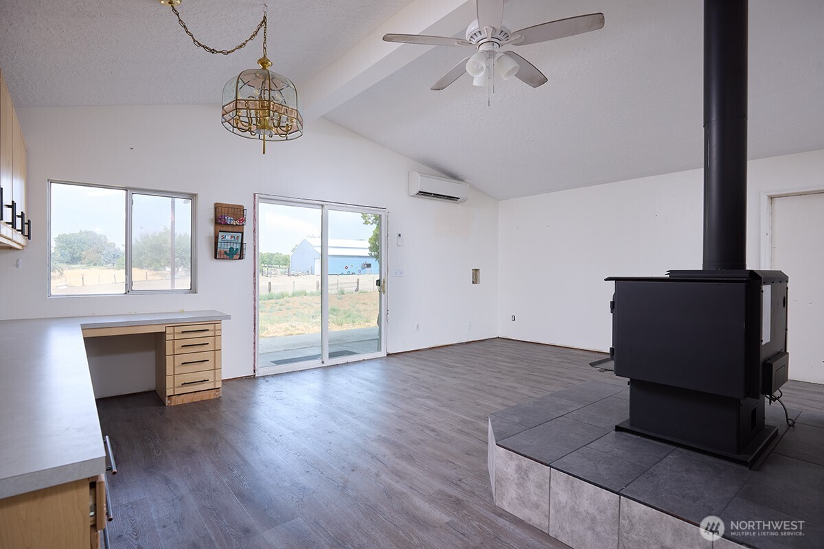 850 Brickner Property Photo 17