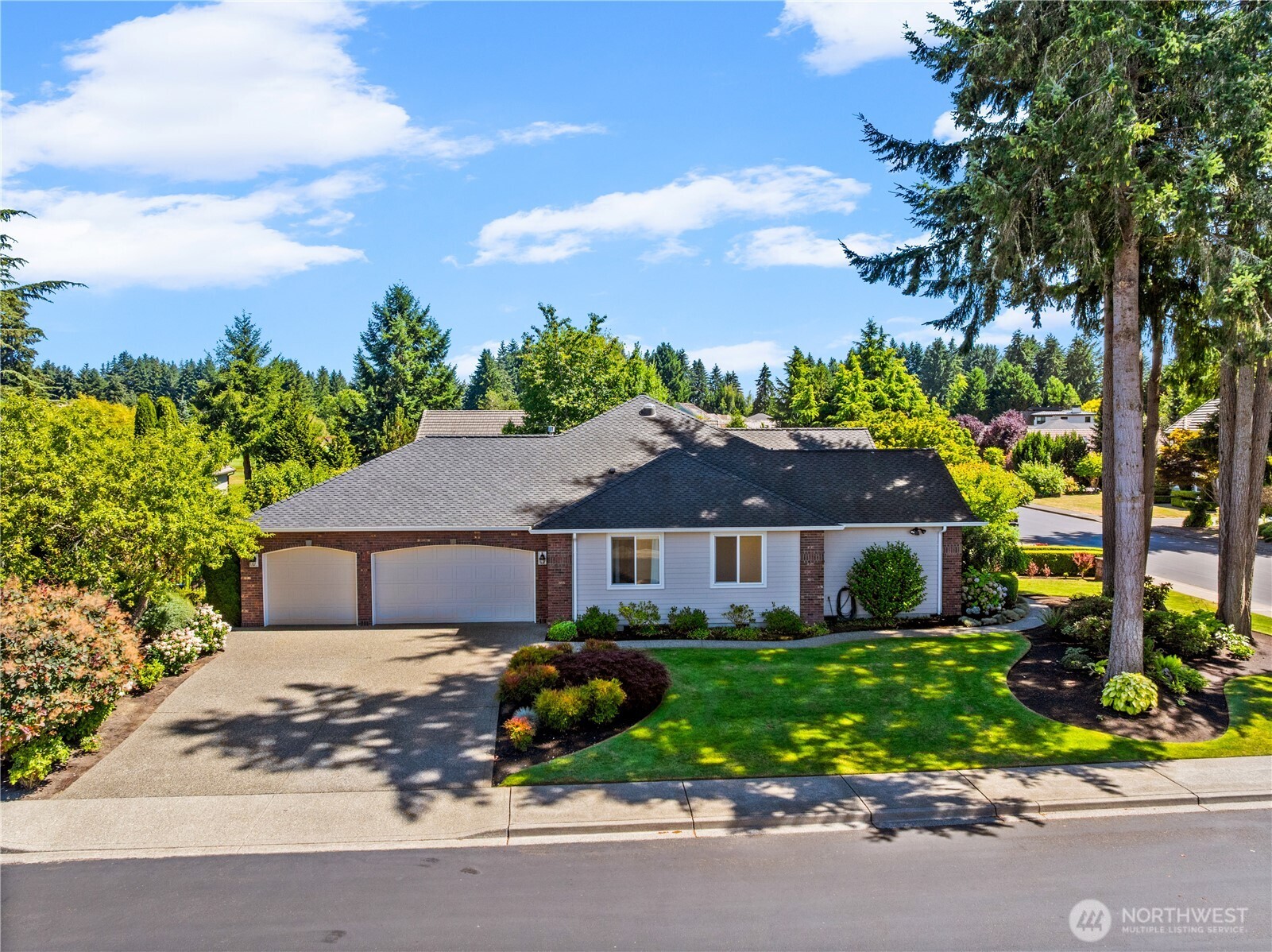 6024 Troon Lane Property Photo 2