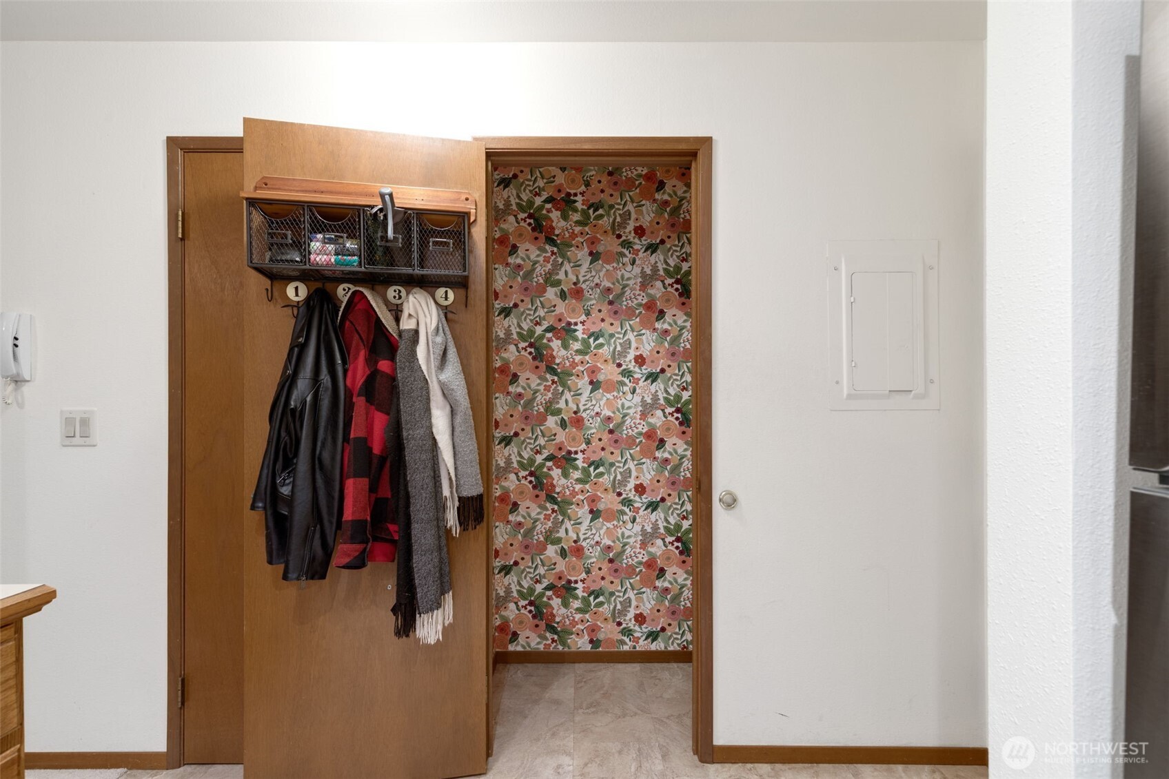 12027 15th Avenue 304 Property Photo 10