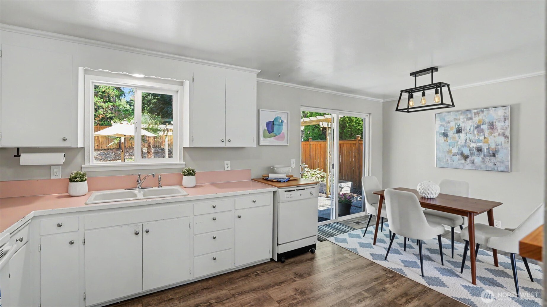 1411 211th Place Property Photo 9