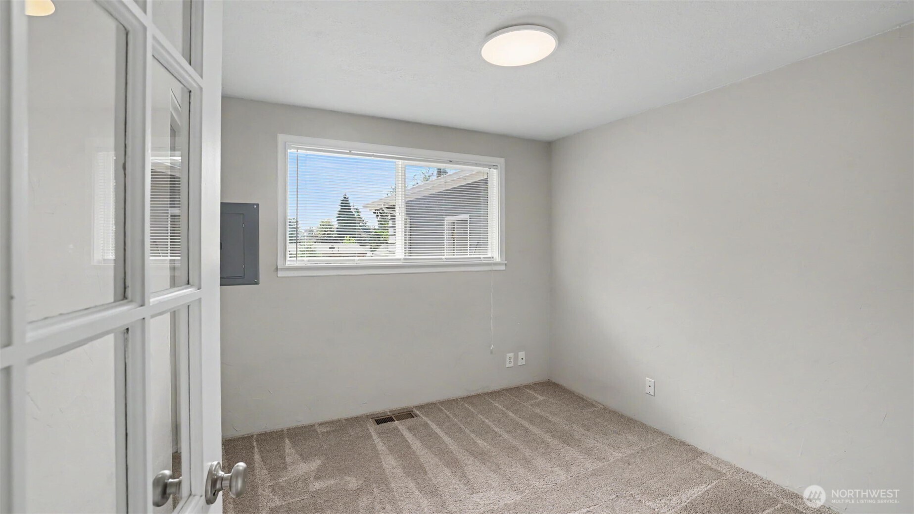 1411 211th Place Property Photo 14