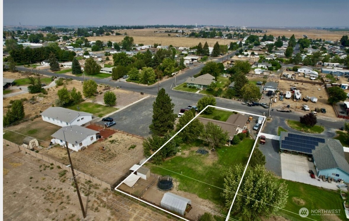 8831 Ne Hillcrest Drive Property Photo 40