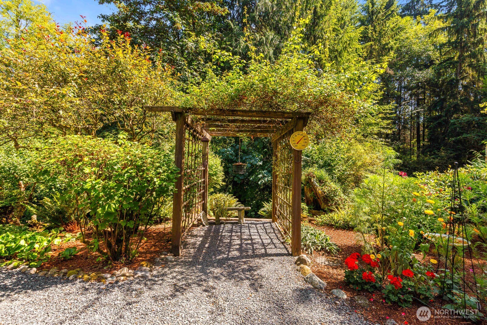 2717 Newberg Road Property Photo 6