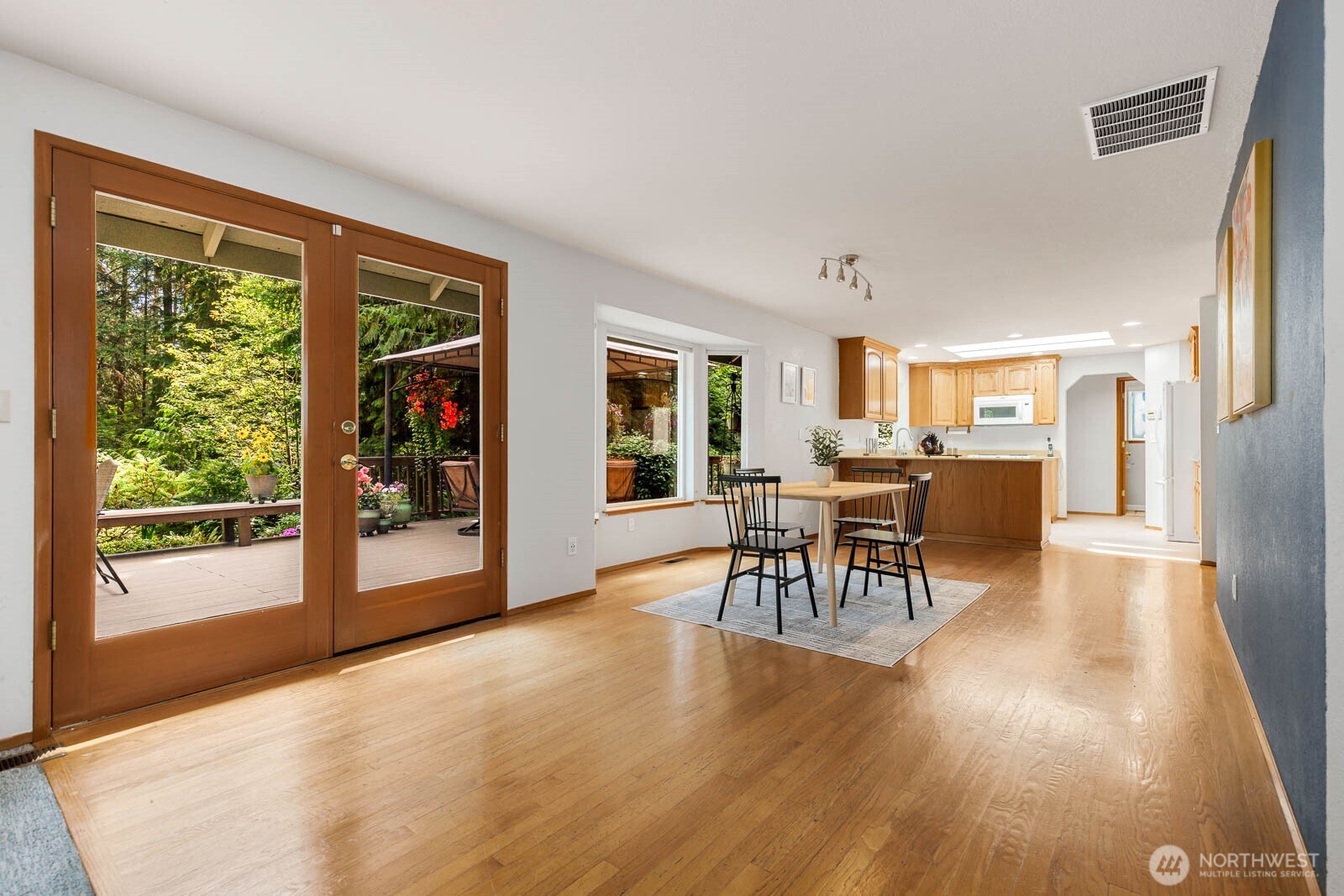 2717 Newberg Road Property Photo 10