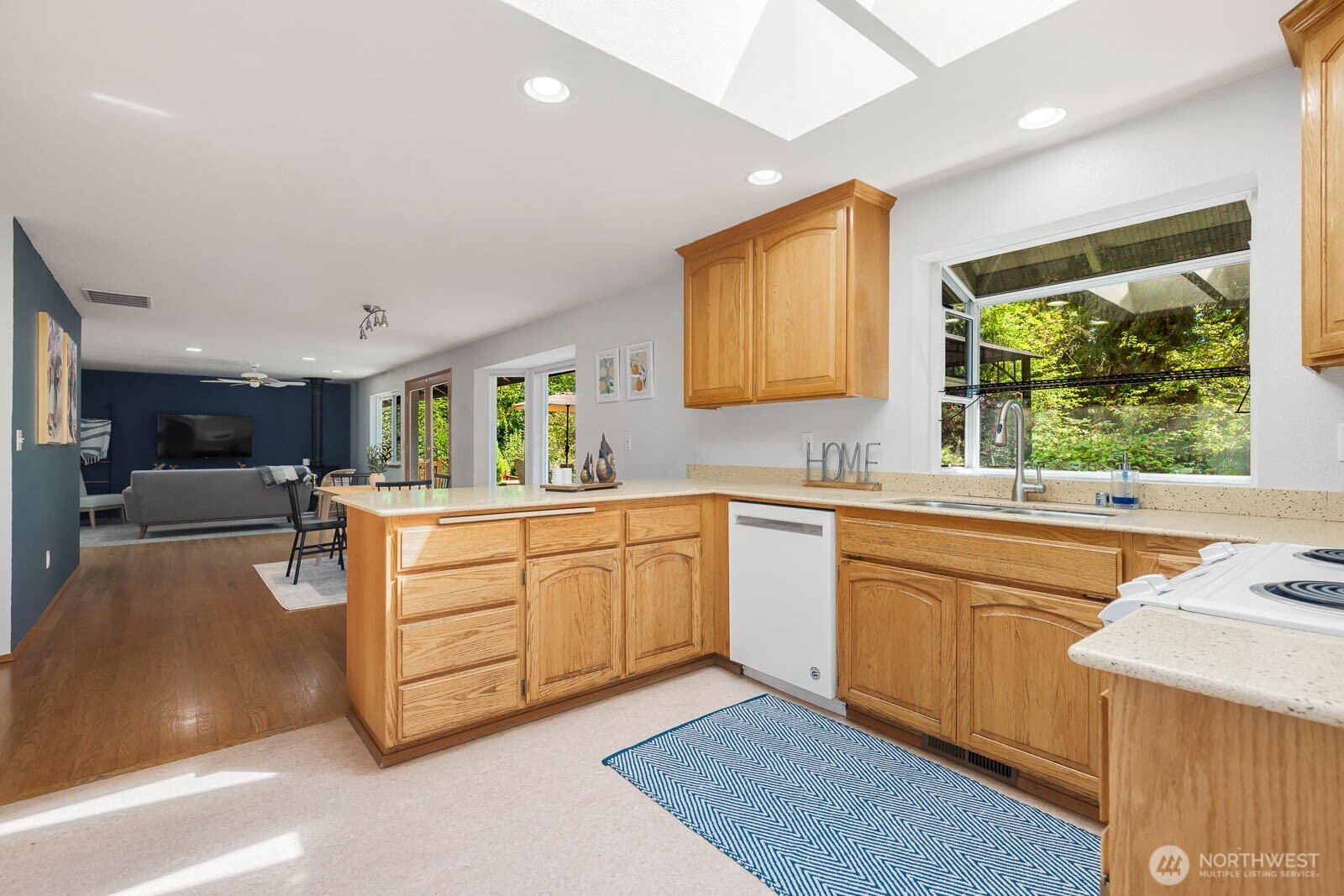 2717 Newberg Road Property Photo 15