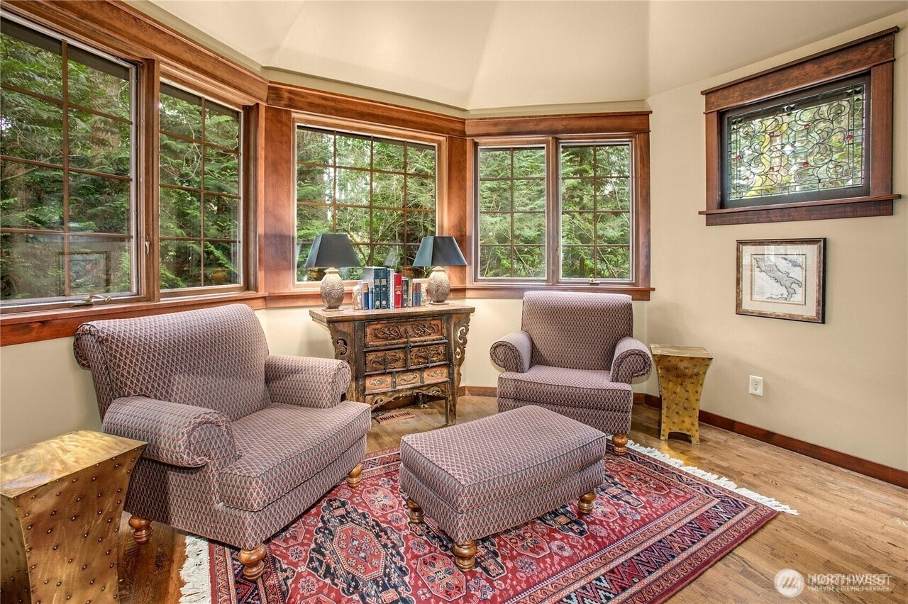 1815 102nd Place Property Photo 12