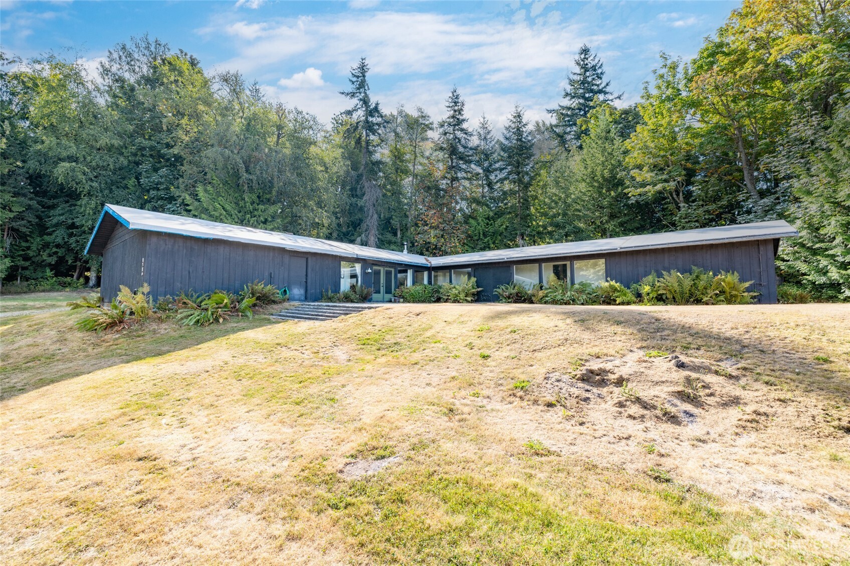 1510 40th Street Property Photo 1
