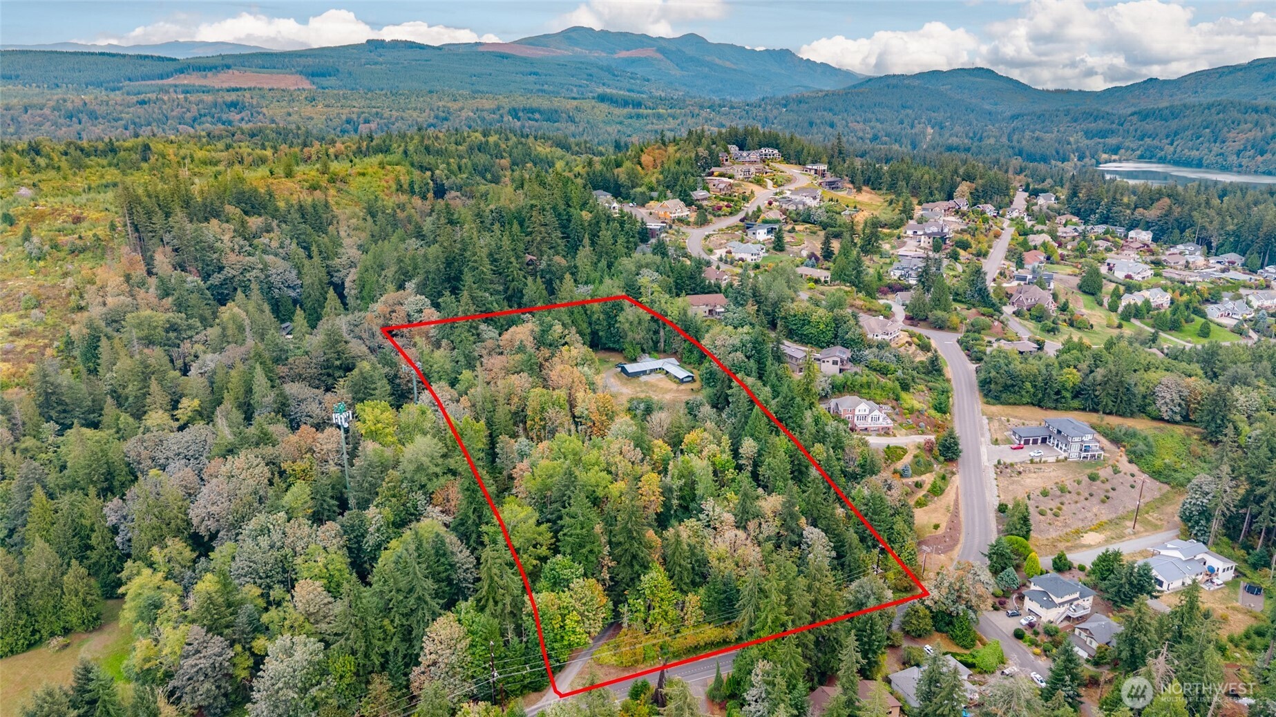 1510 40th Street Property Photo 3