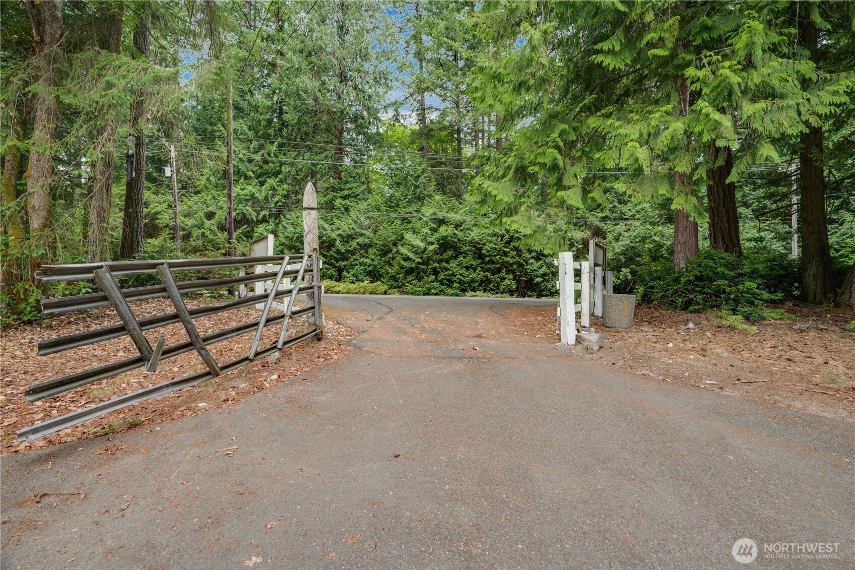 6217 Key Peninsula Highway Property Photo 4