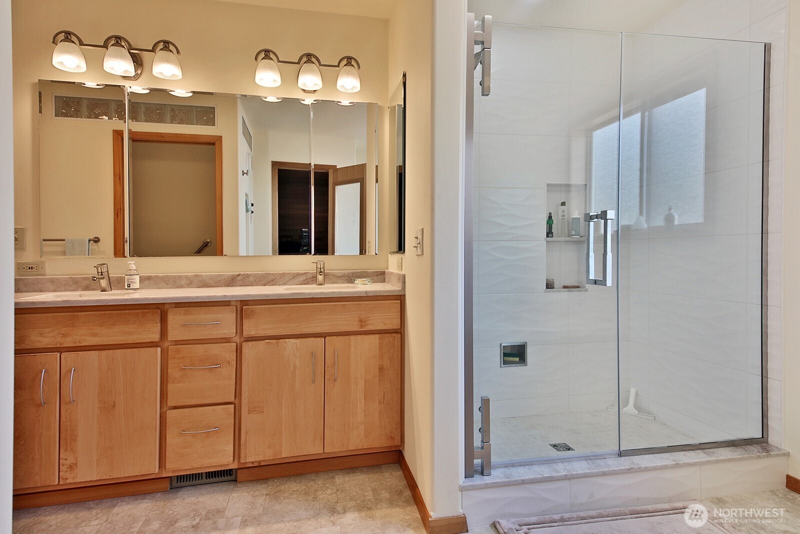 3787 Oceanside Drive Property Photo 21