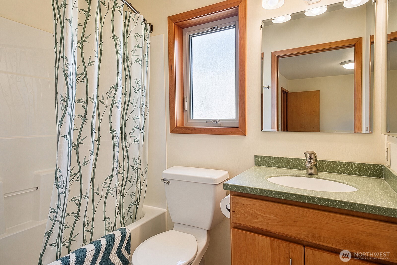 3787 Oceanside Drive Property Photo 25