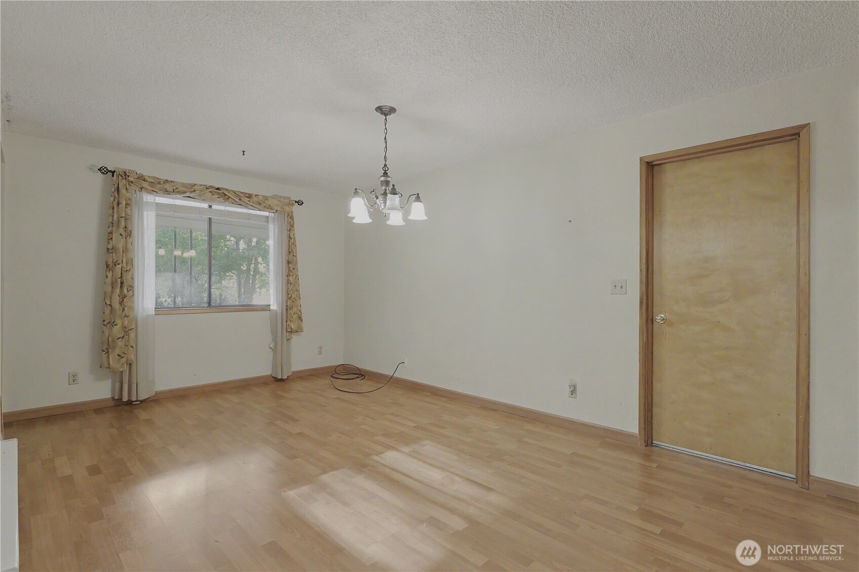 8411 Sw 173rd Avenue Property Photo 5