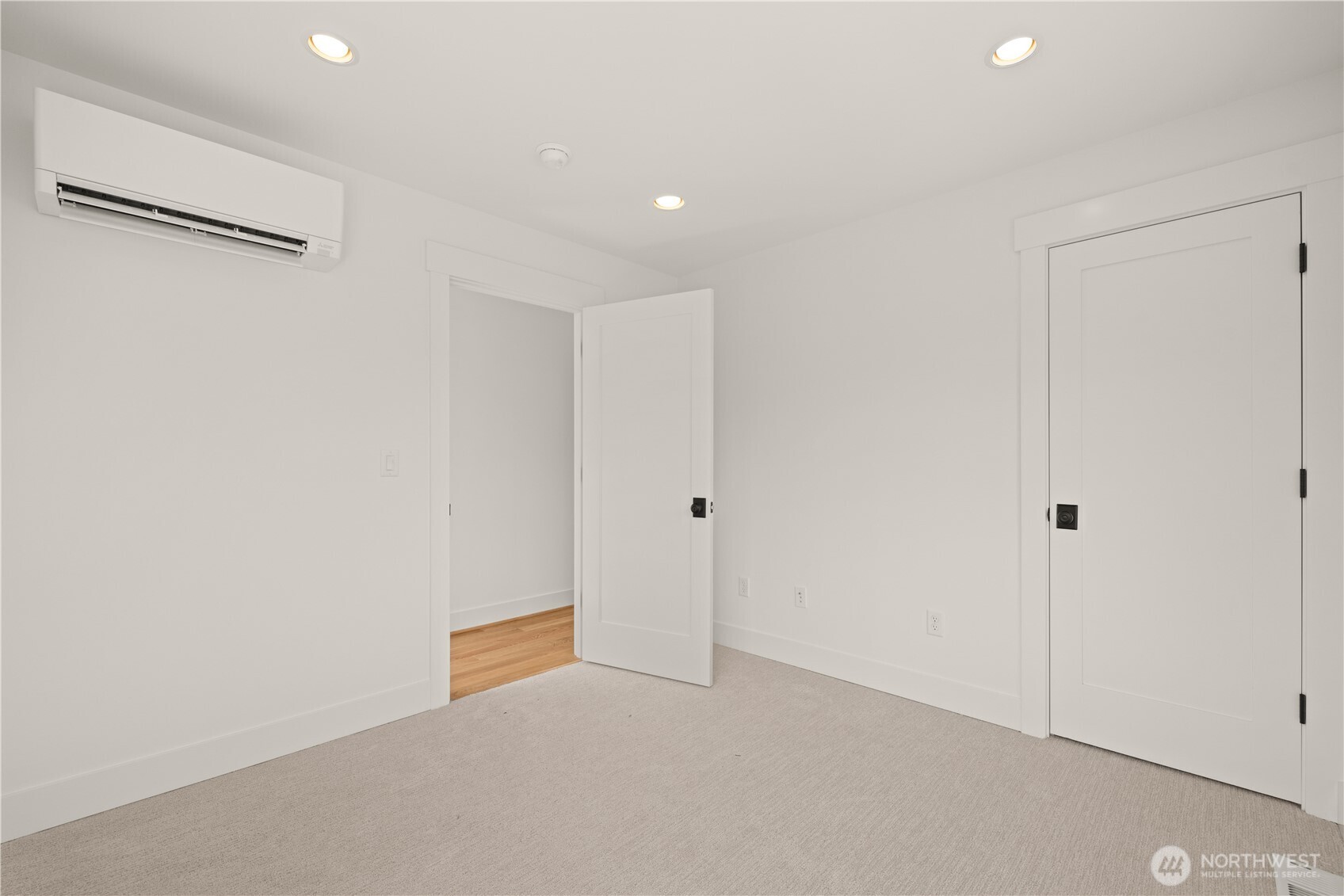2903 3rd Avenue Property Photo 22