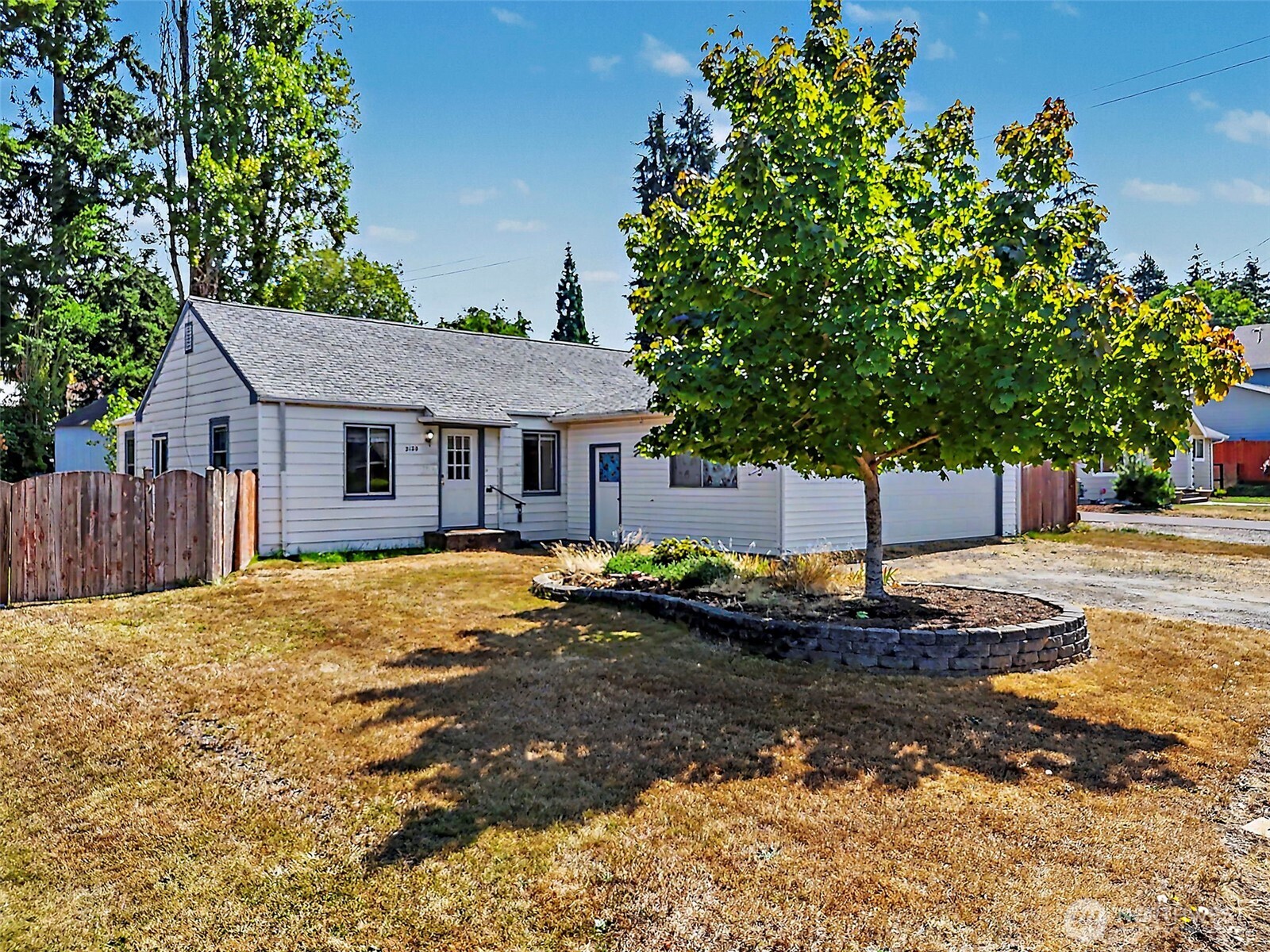 3125 Oas Drive Property Photo 17
