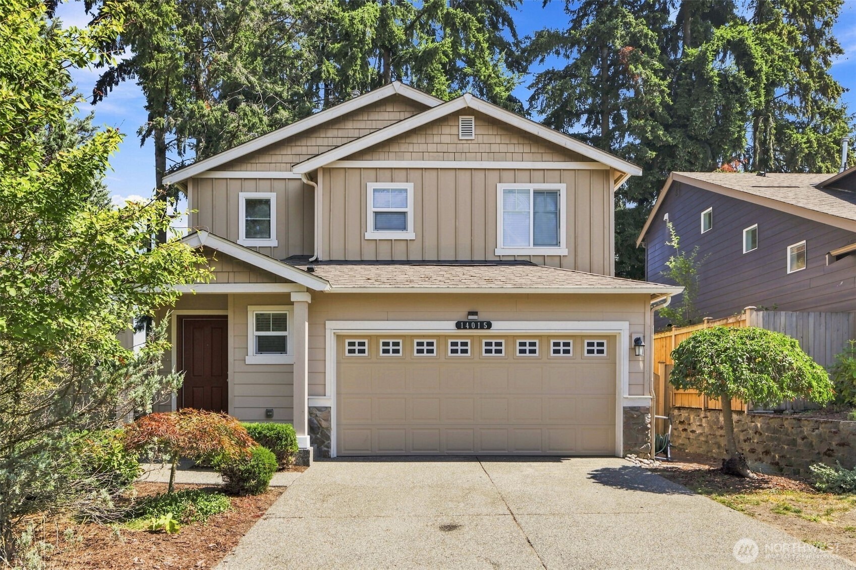 14015 4th Place Property Photo 1