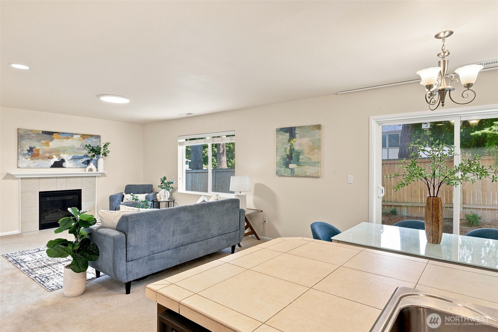 14015 4th Place Property Photo 6