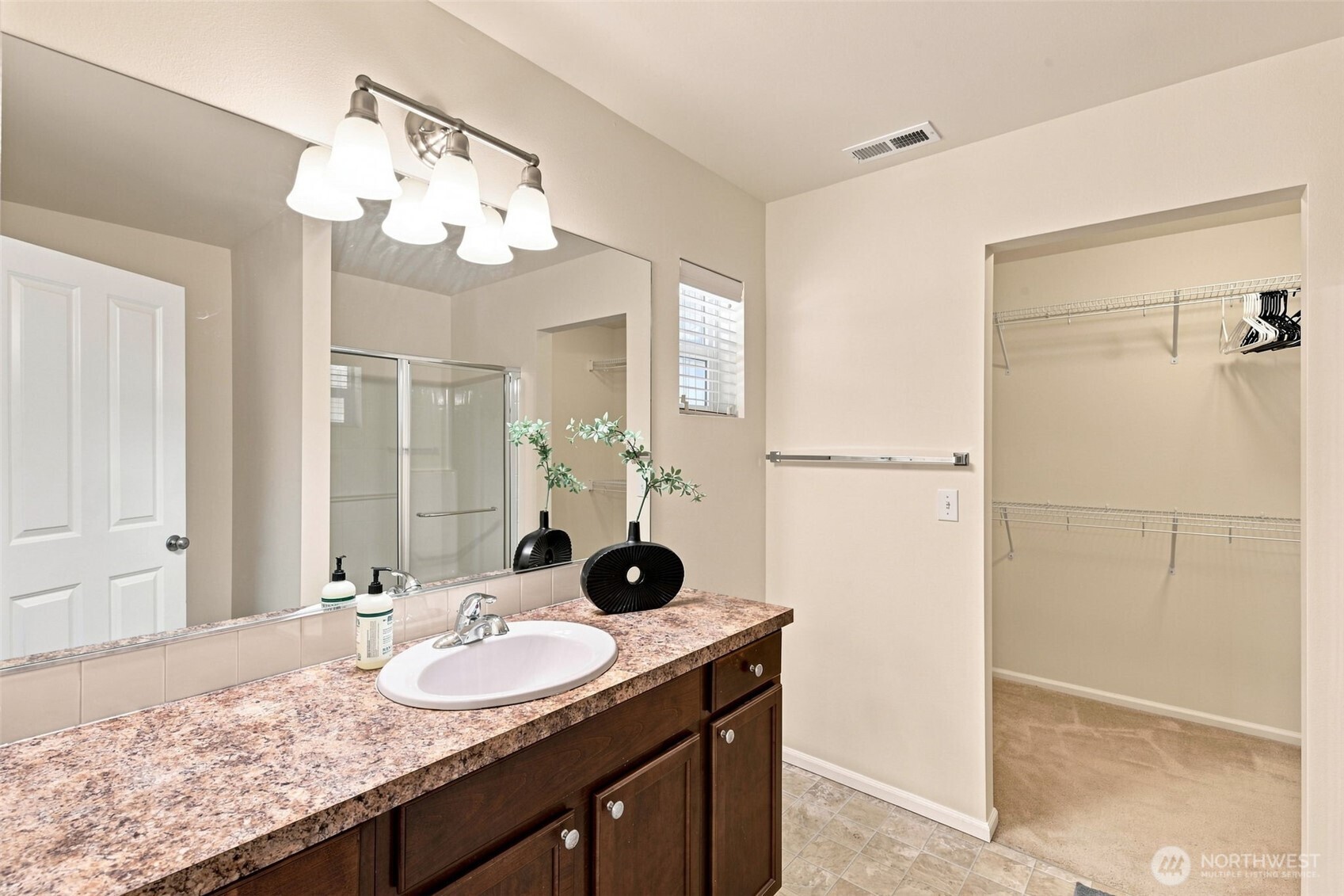 14015 4th Place Property Photo 12