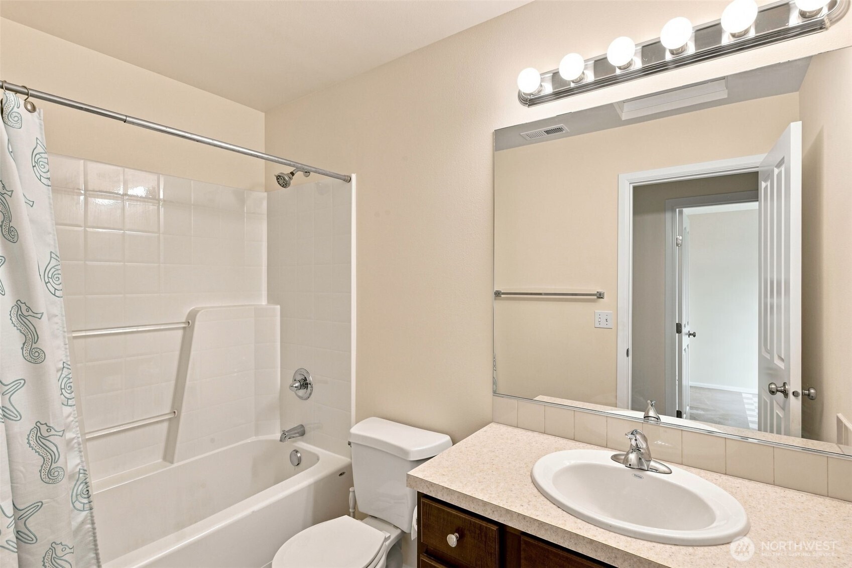 14015 4th Place Property Photo 15