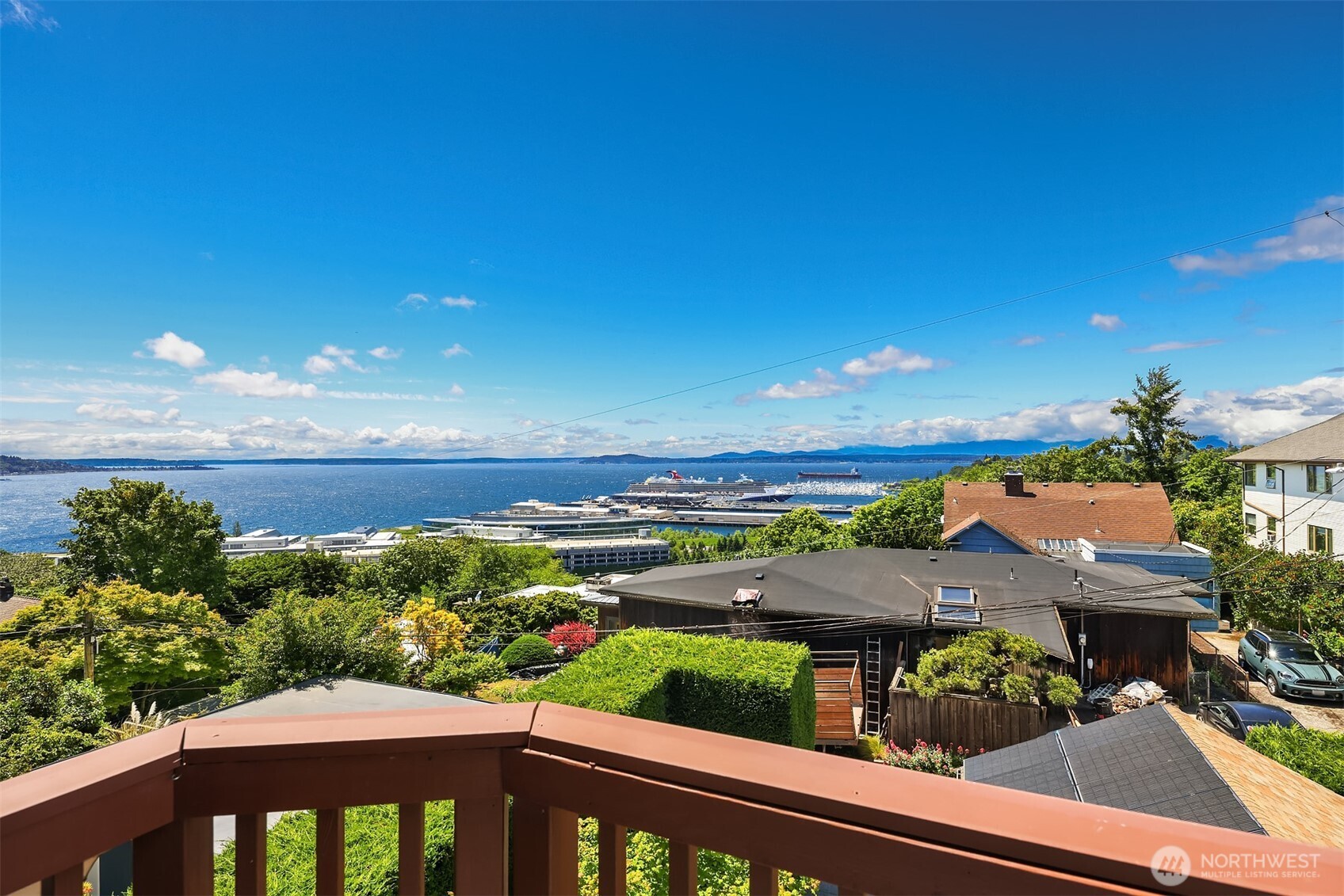 1411 10th Avenue Property Photo 1