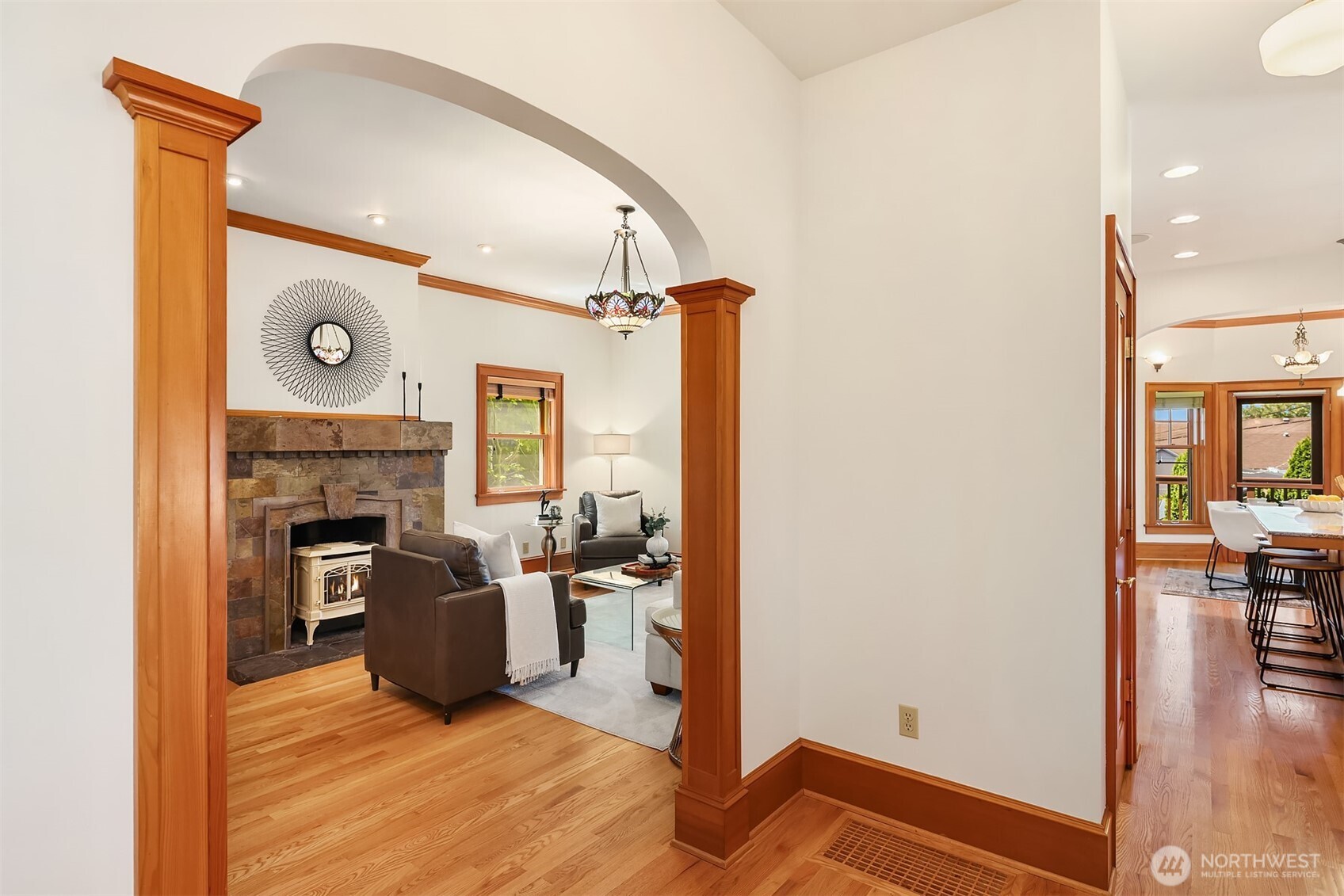 1411 10th Avenue Property Photo 7