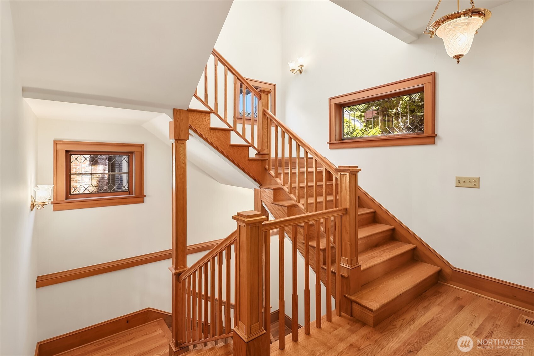 1411 10th Avenue Property Photo 8