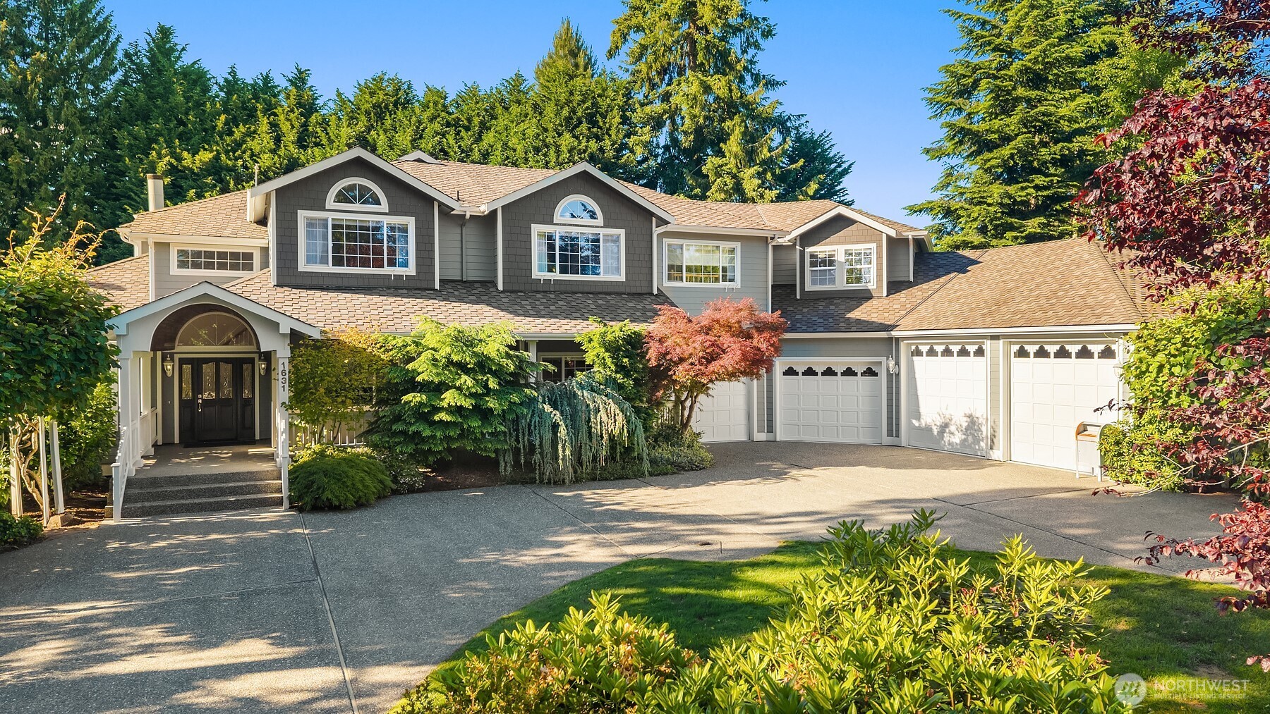 1631 180th Place Property Photo 1