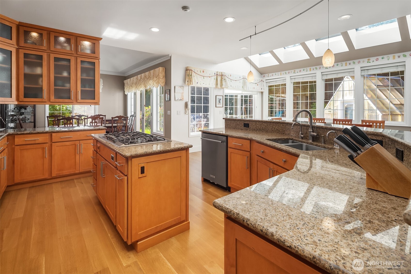1631 180th Place Property Photo 11