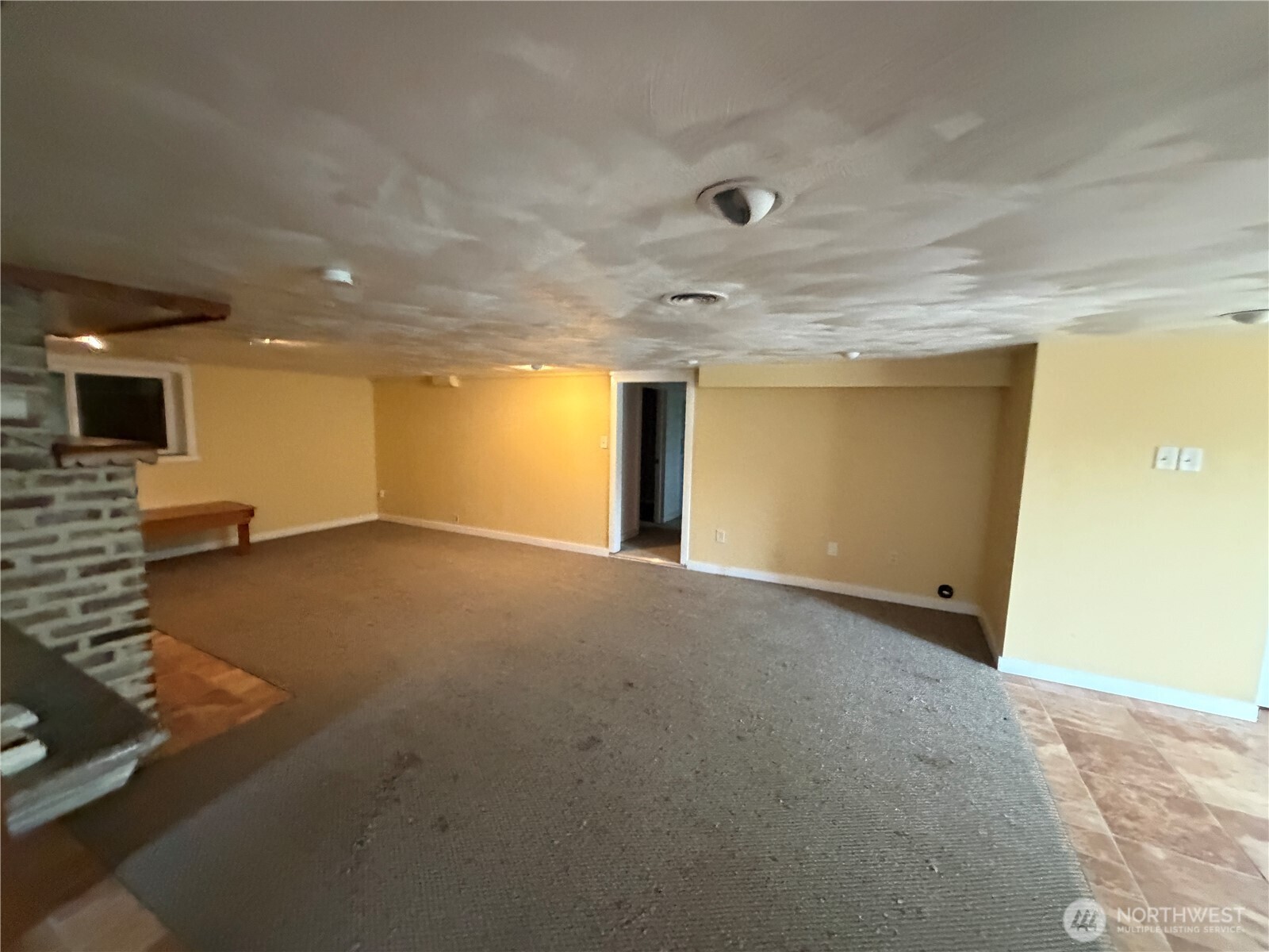 11334 Corliss Avenue Property Photo 19