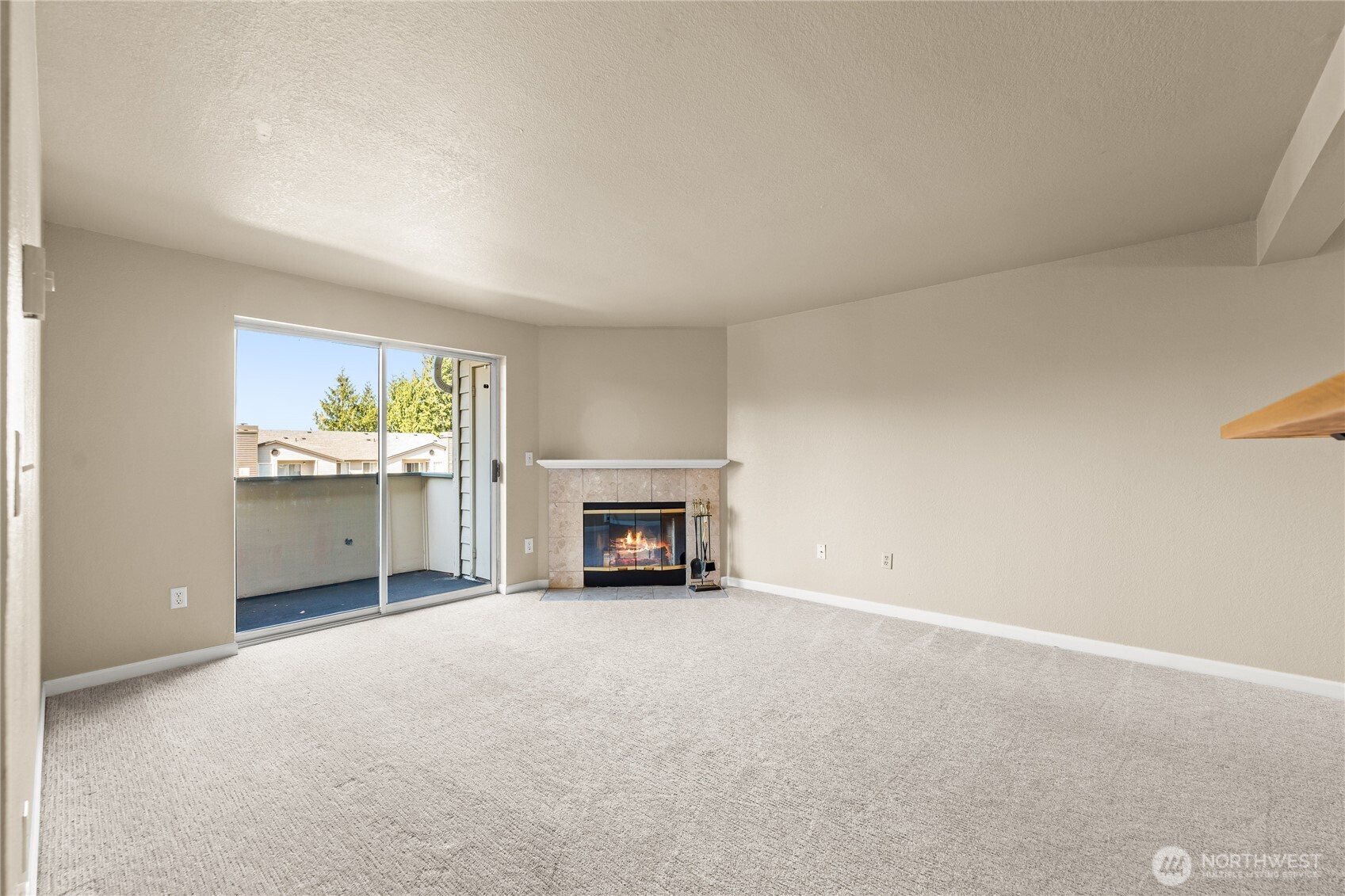 17624 1st Avenue A302 Property Photo 22