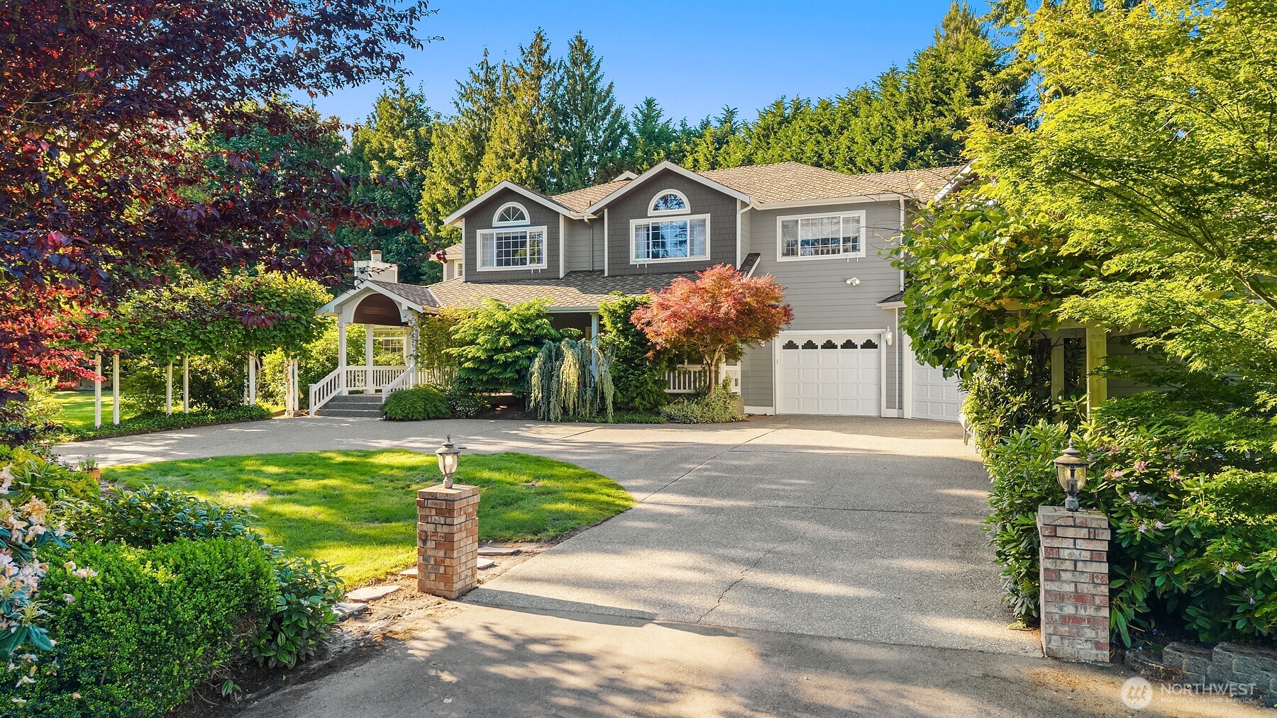 1631 180th Place Property Photo 8