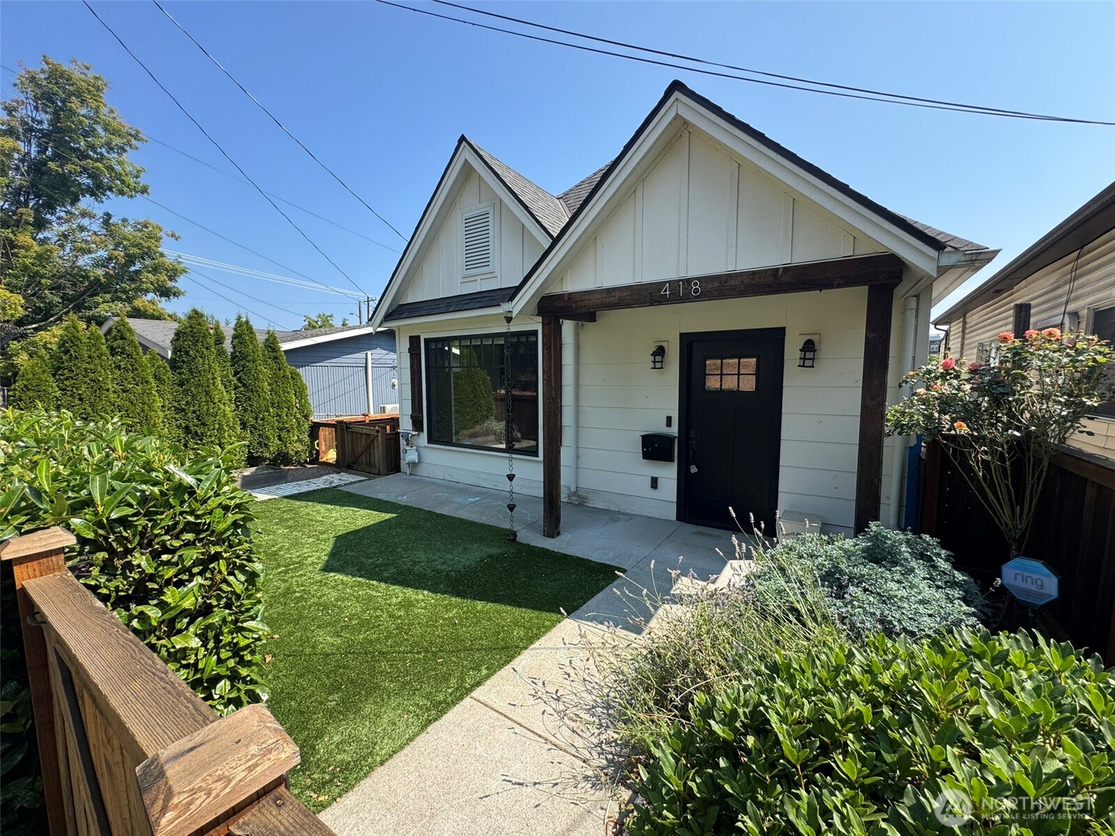 418 20th Avenue Property Photo 1