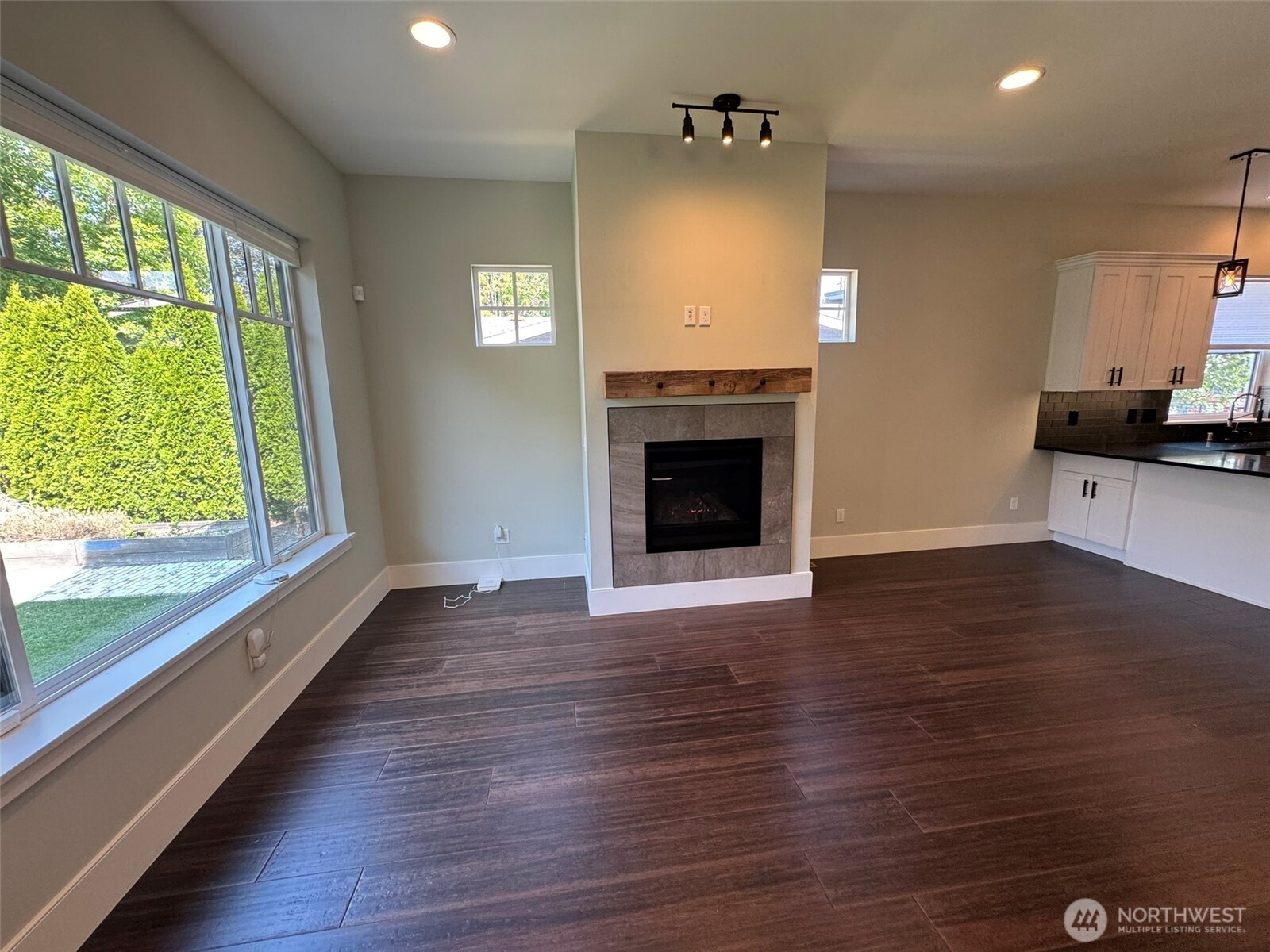 418 20th Avenue Property Photo 13