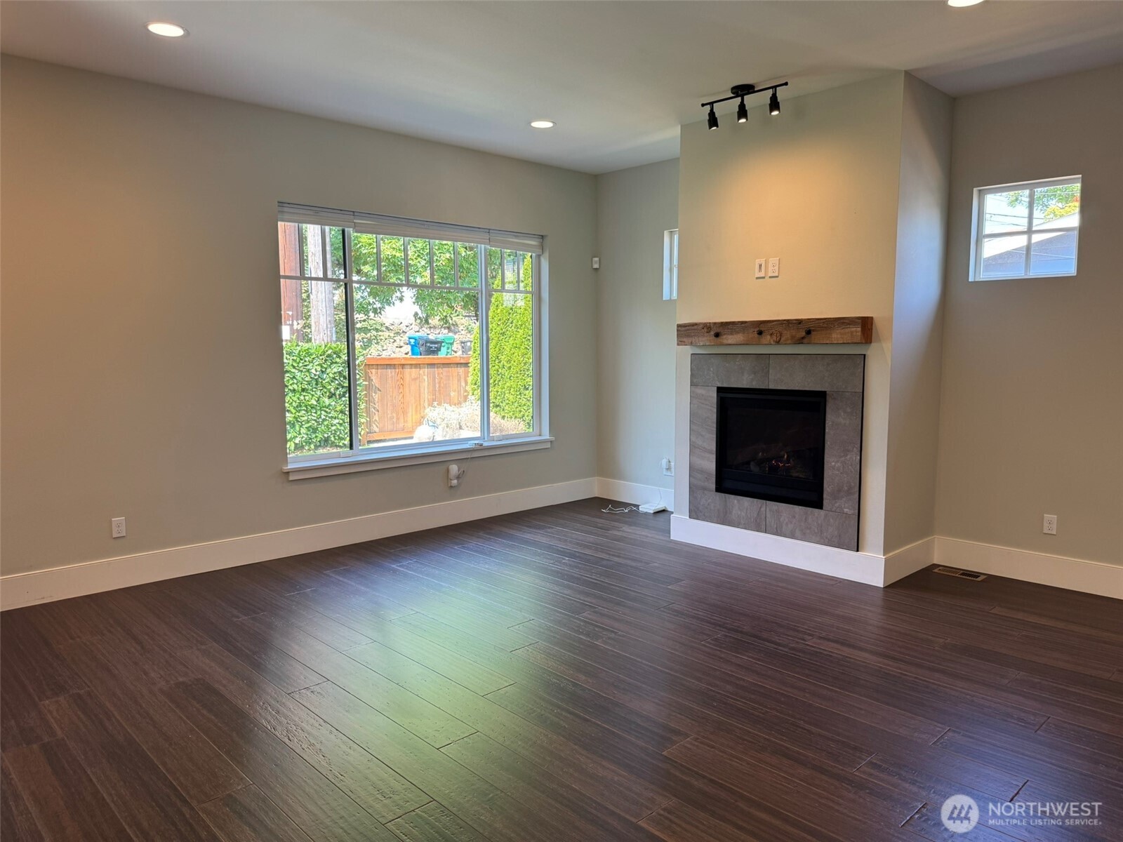 418 20th Avenue Property Photo 14