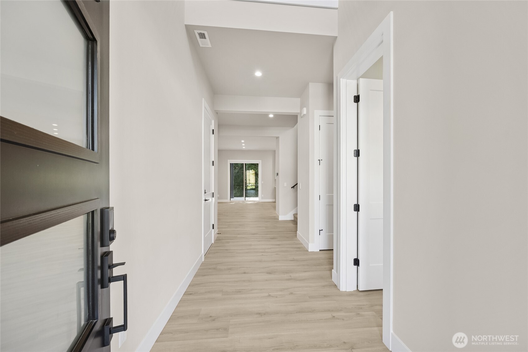 14460 133rd Place 4 Property Photo 2