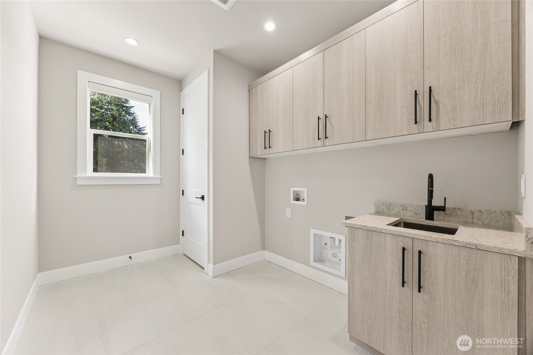 14460 133rd Place 4 Property Photo 12