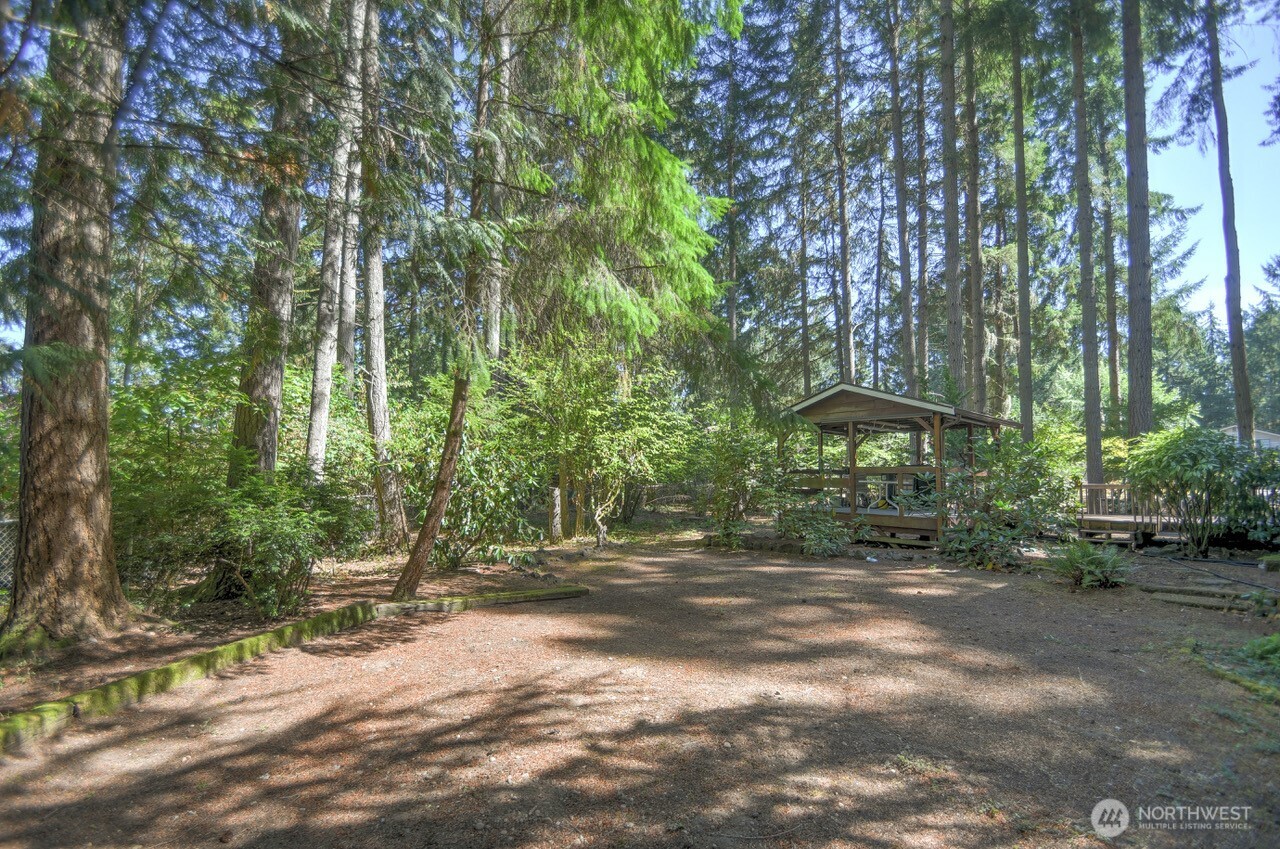 4804 Beverly Drive Property Photo 4